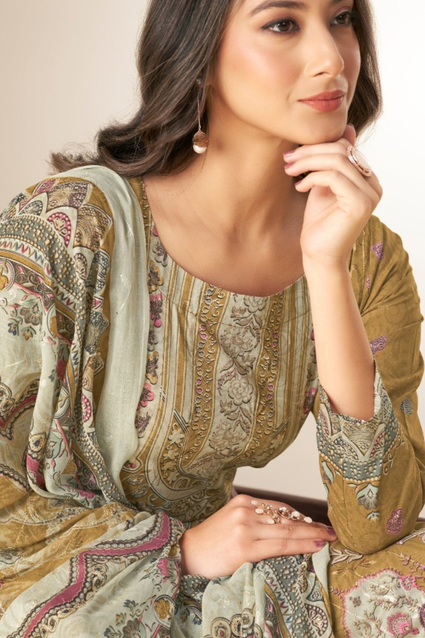 RUBINA | 14 | 1402
