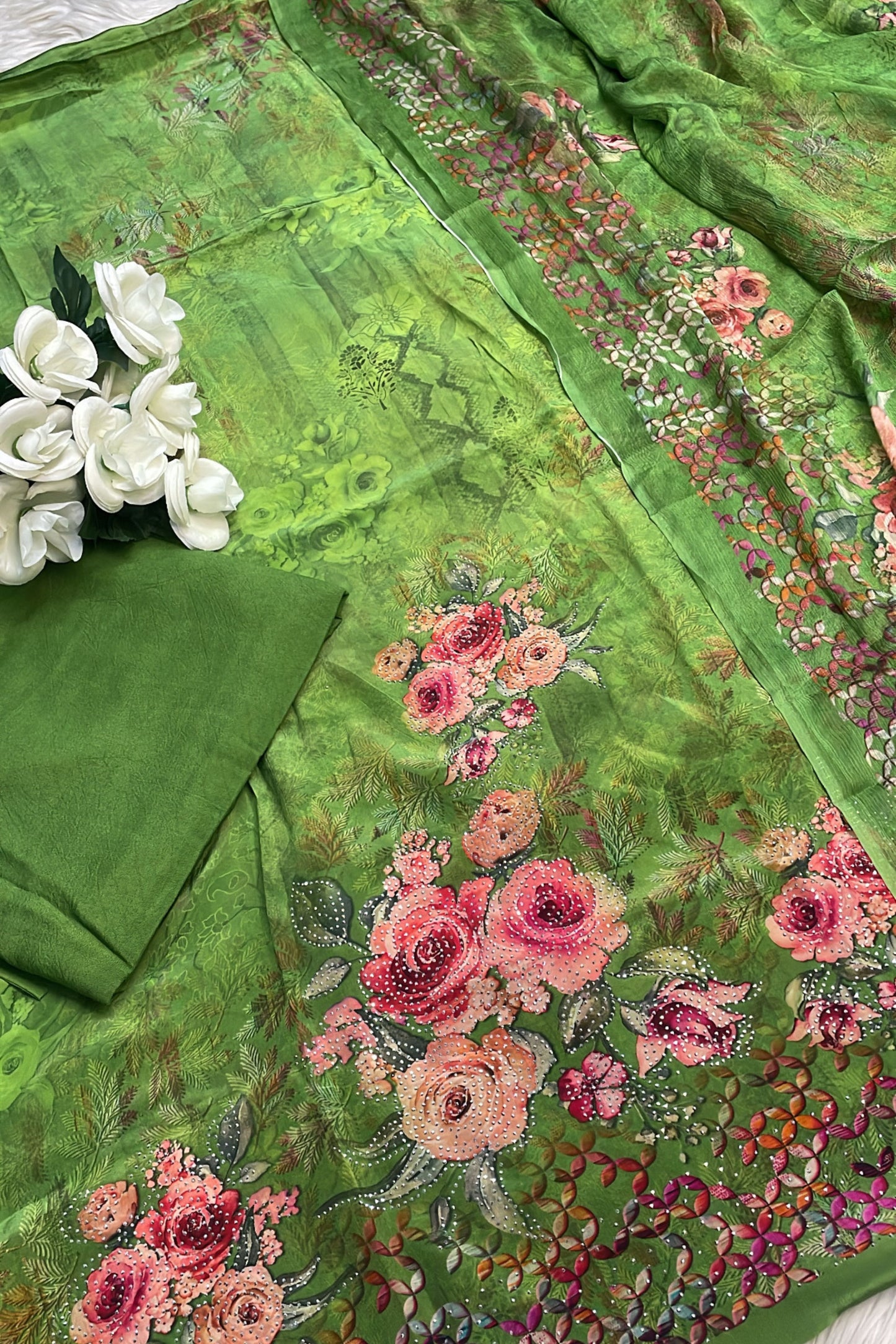 ROSE BLOSSOM ELEGANCE SUIT