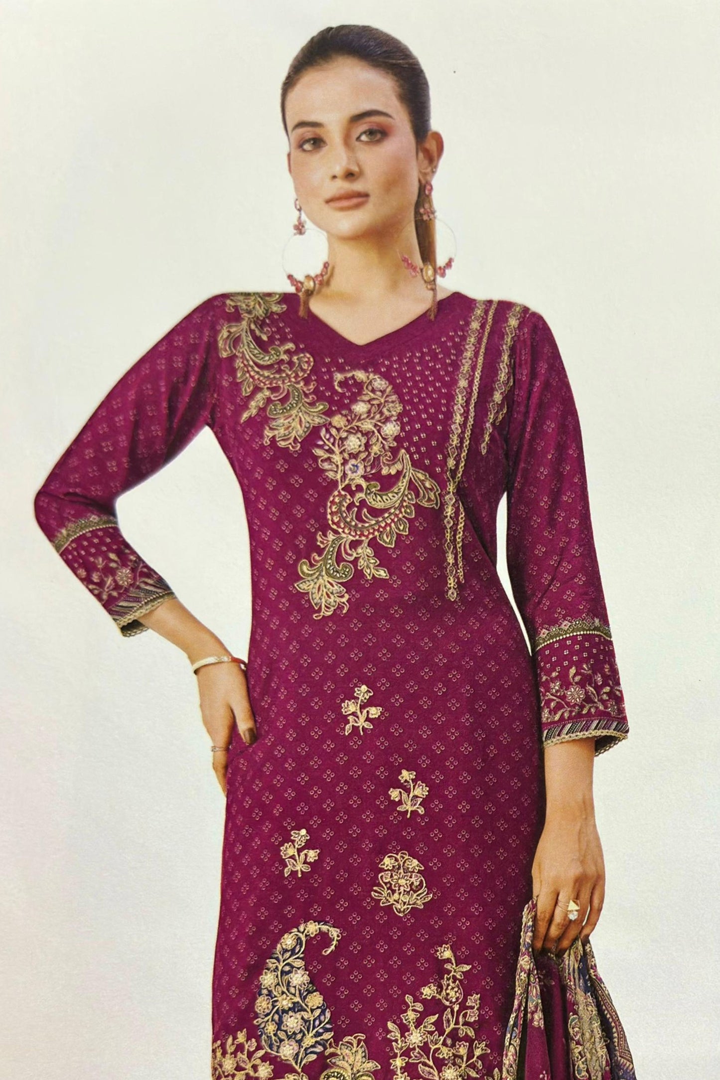 SAACHI | 12 | 1202