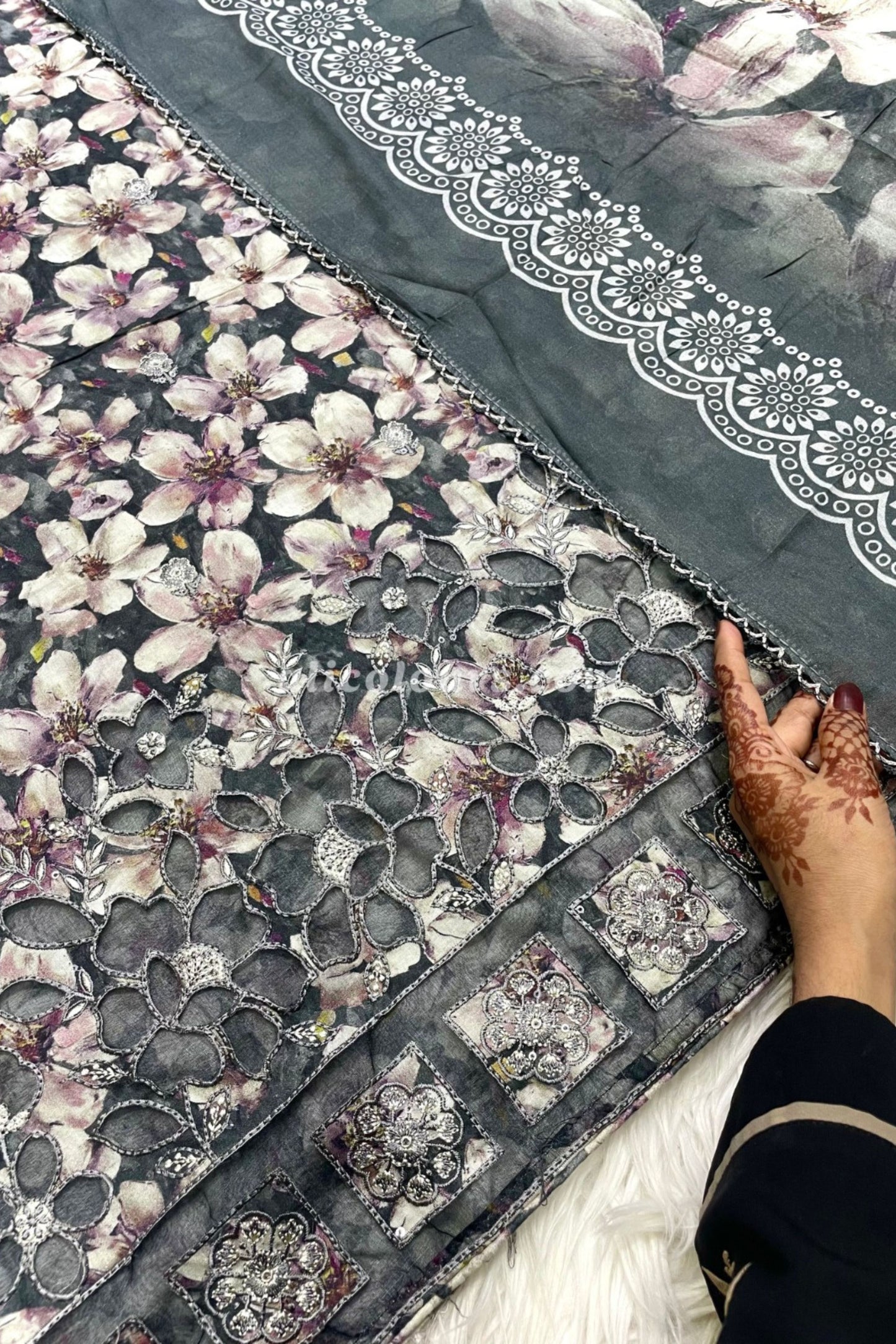 COTTON LAWN EMBROIDERED PERFECTION | 134-A