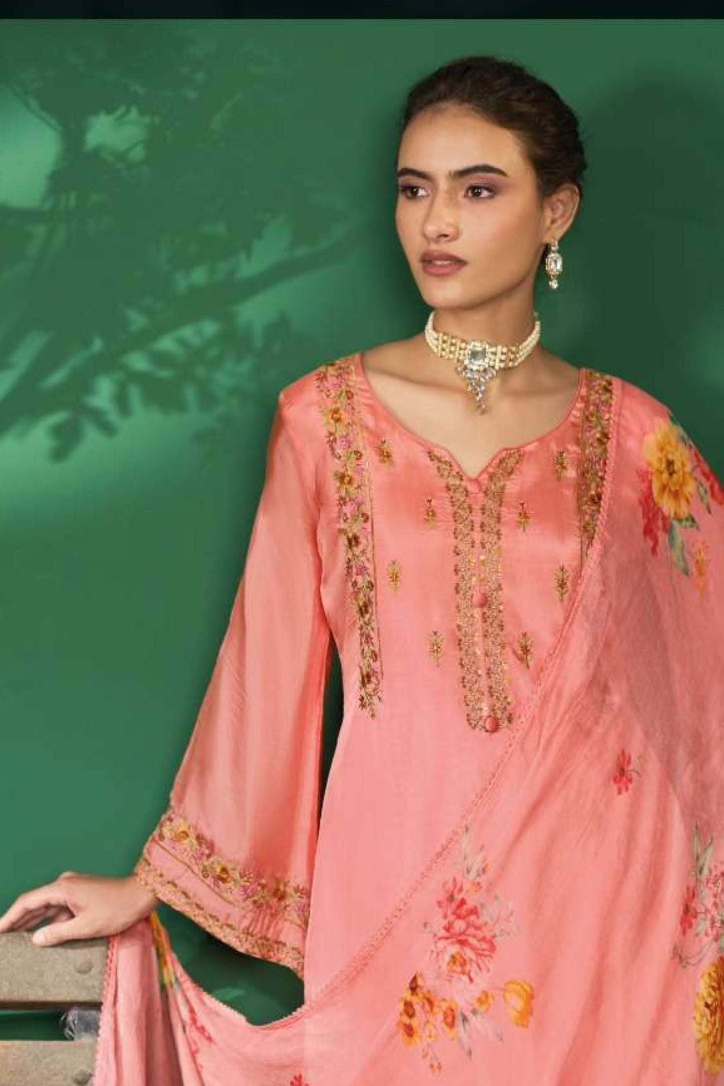 EXCLUSIVE DESIGNER SILK EMBROIDERED PERFECTION | 11005