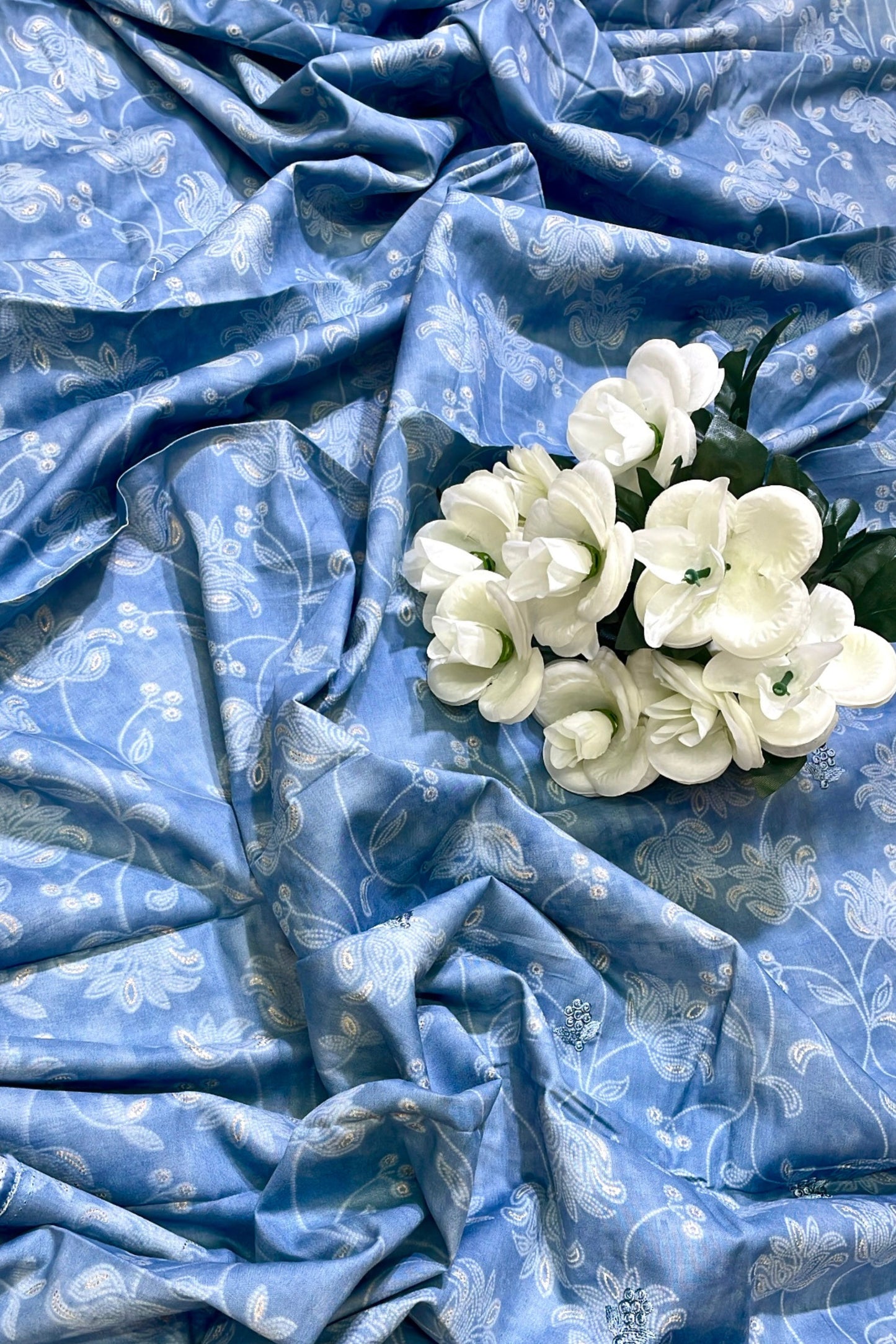 FLORAL LAWN CAMBRIC COTTON