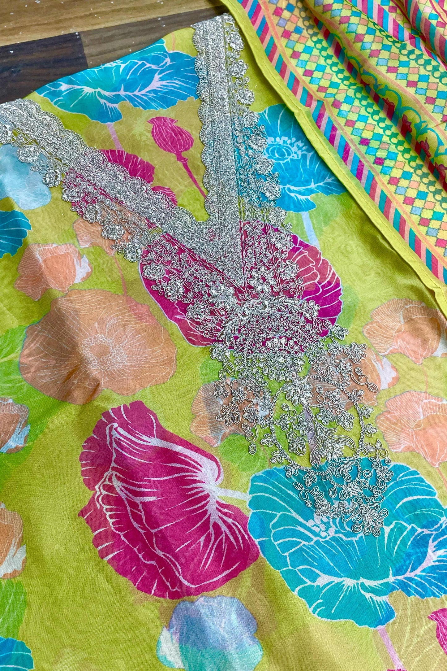 PREMIUM ORGANZA SILK COLLECTION | 9001