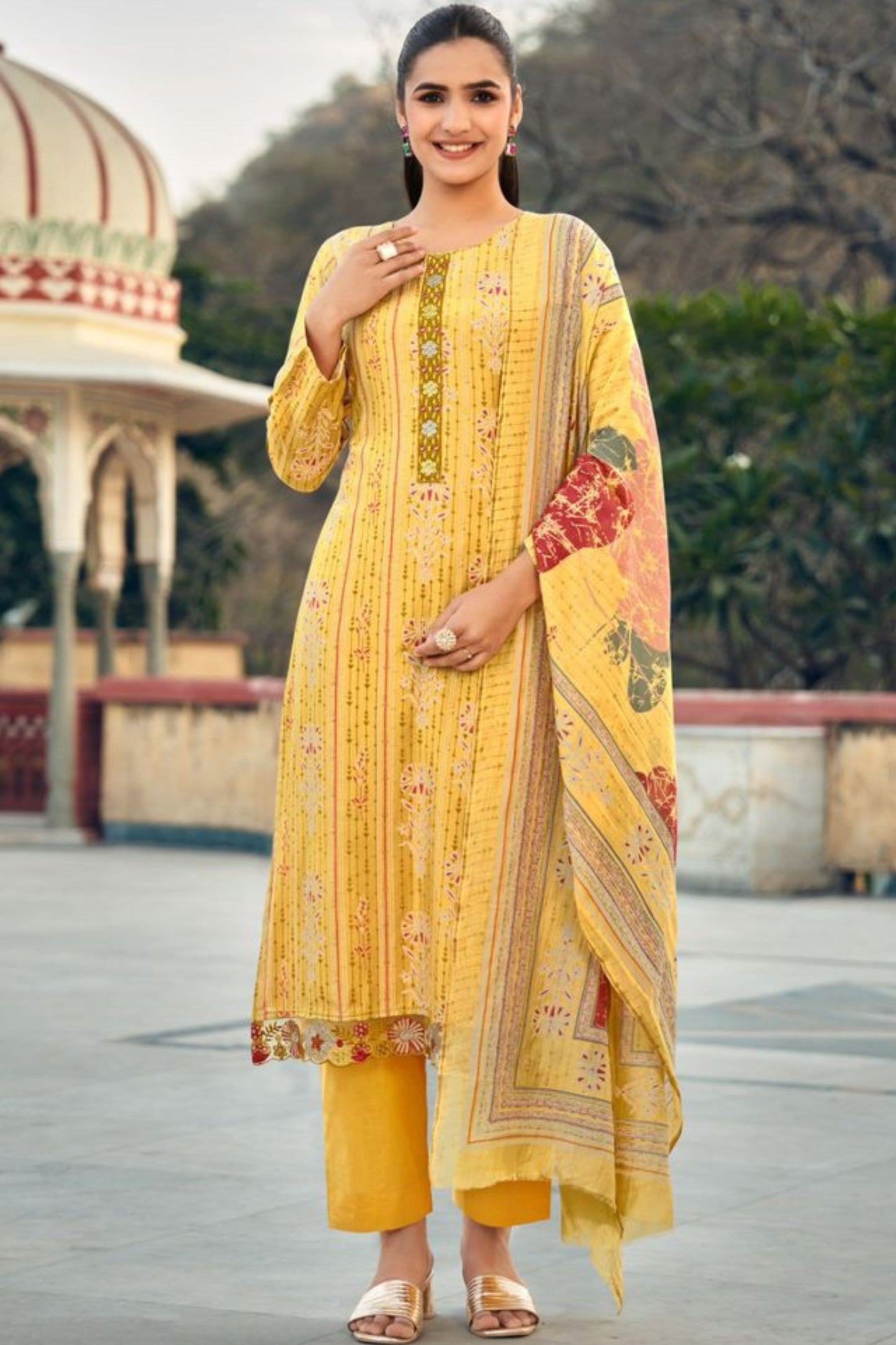 AMAYA | 2501