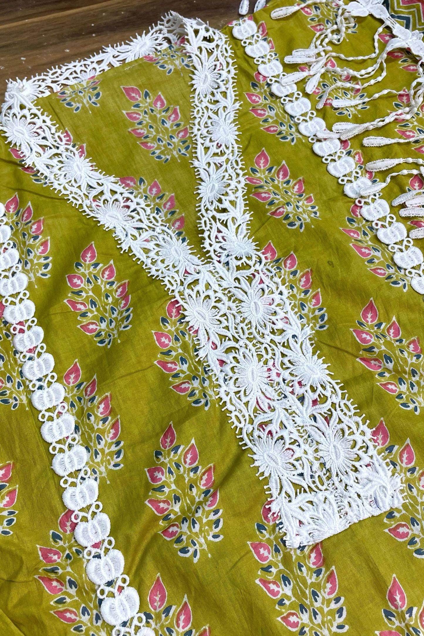 COTTON KURESHIA COLLECTION