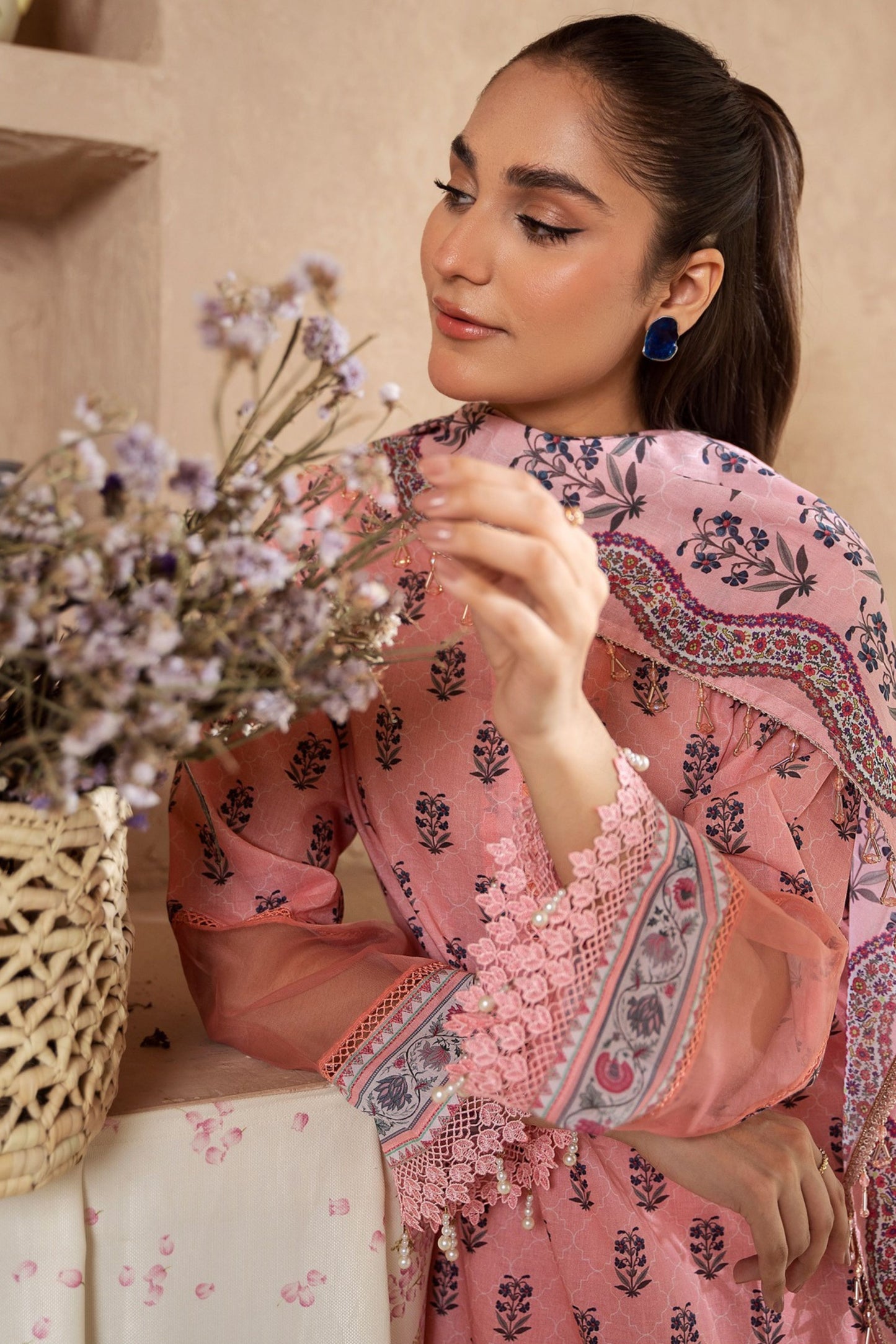 LUXURY 3 PIECE UN-STITCHED LAWN DIGITAL COLLECTION