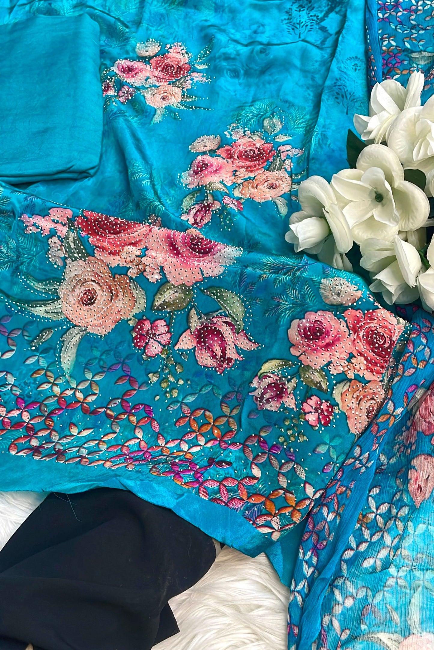 ROSE BLOSSOM ELEGANCE SUIT