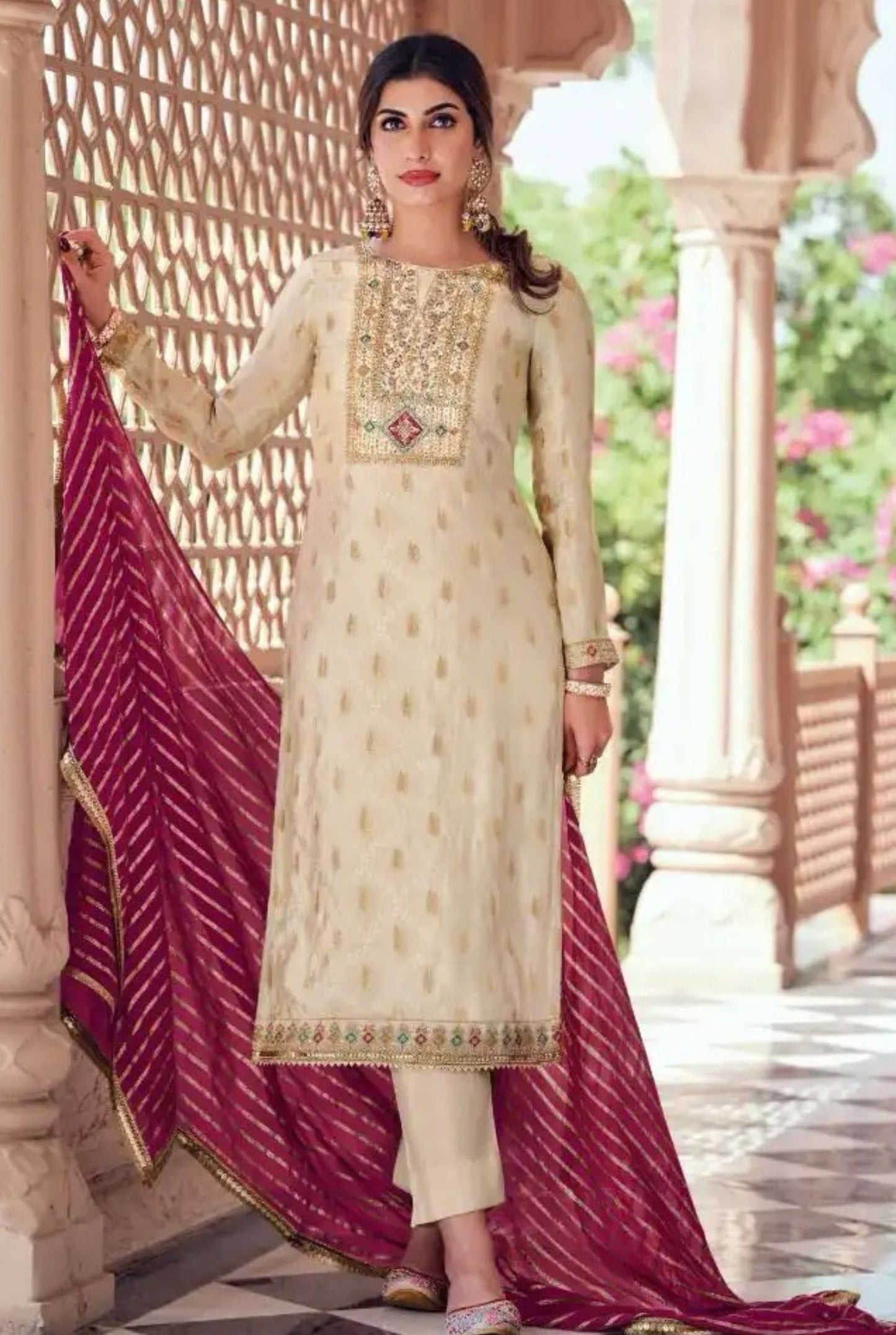 KANJIVARAM TISSUE SILK EMBROIDERED PERFECTION | 2049