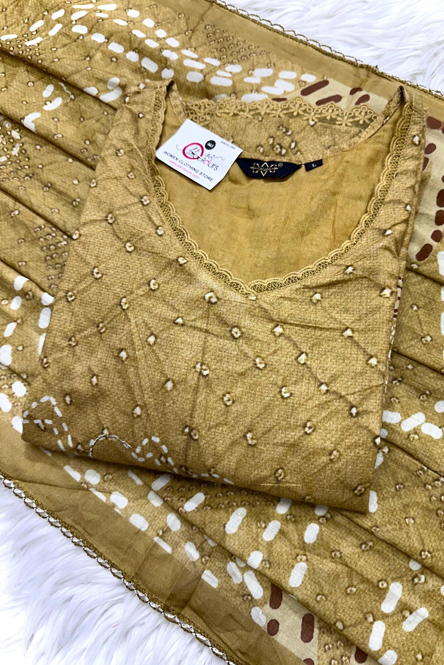 FLORAL COTTON STITCHED COLLECTION | 913