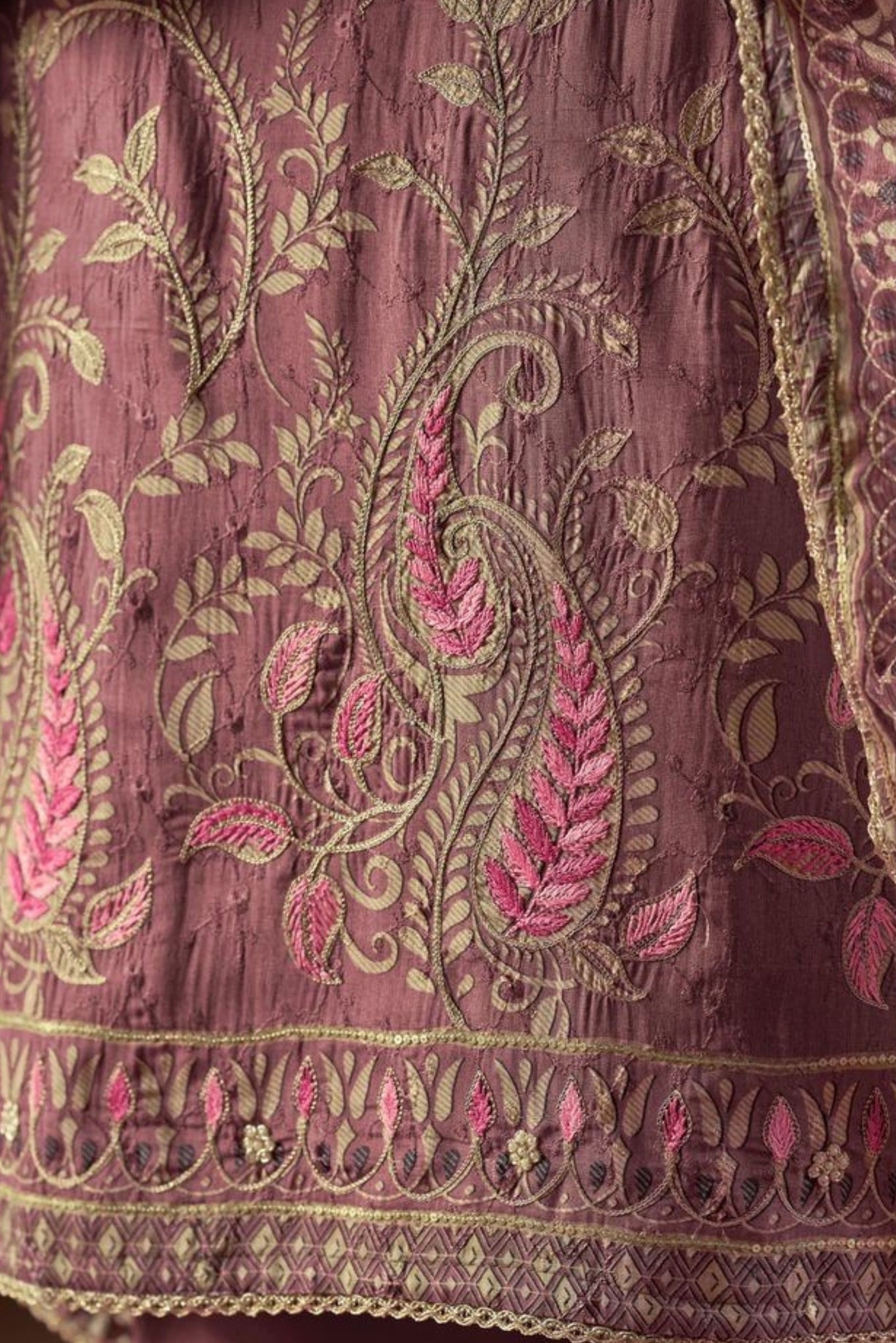 BAANI MUSLIN PRINTED EMBROIDERY COLLECTION | D-902