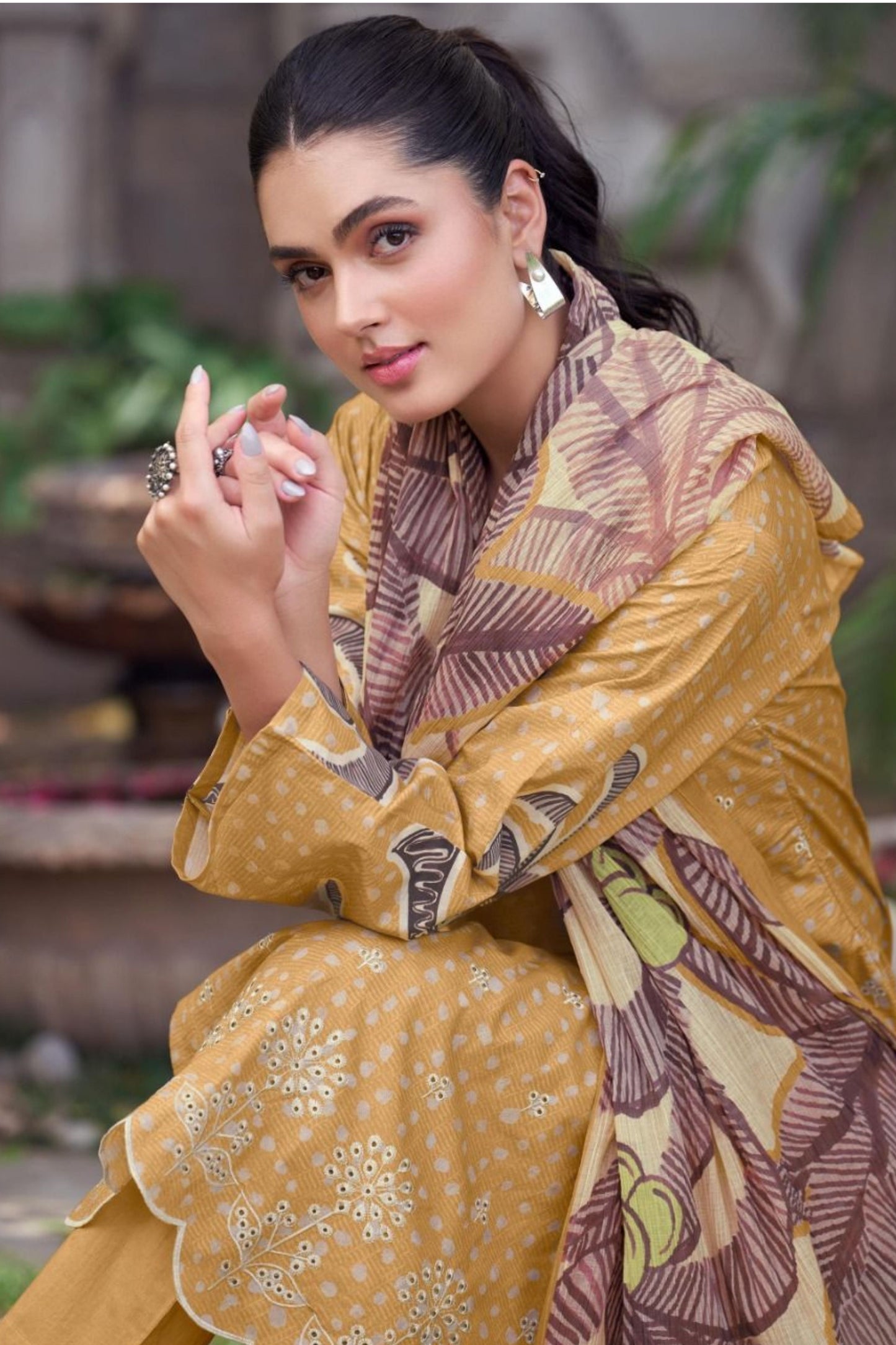 KASHVI | 2964