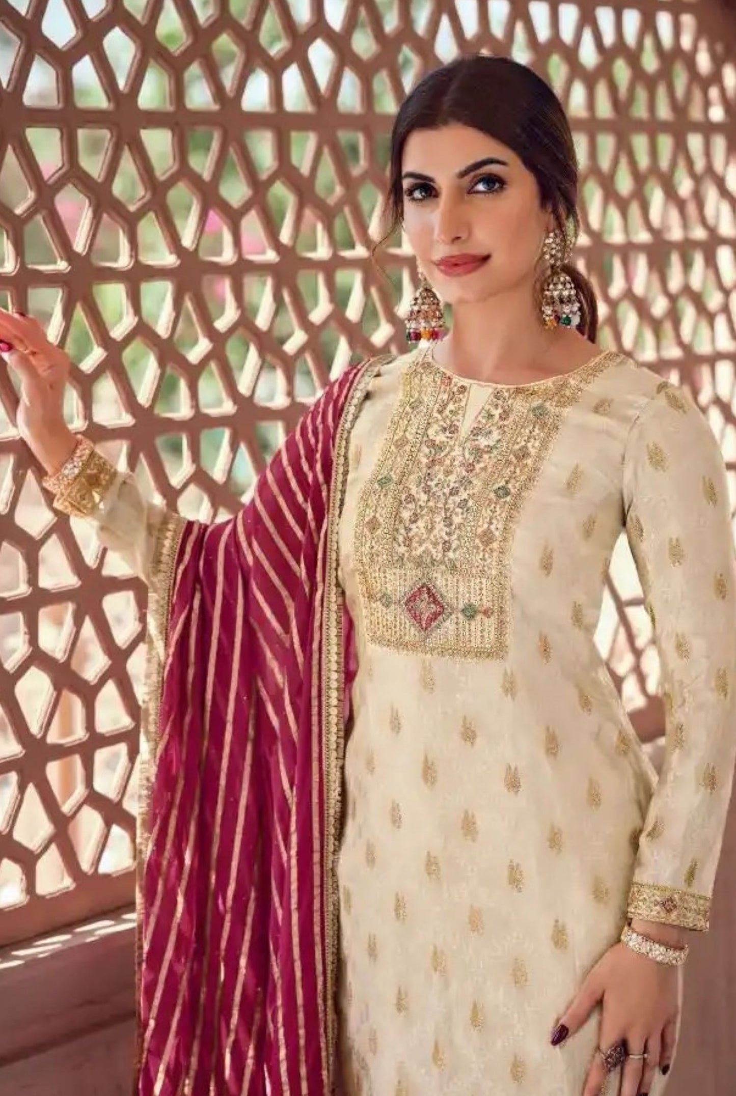 KANJIVARAM TISSUE SILK EMBROIDERED PERFECTION | 2049