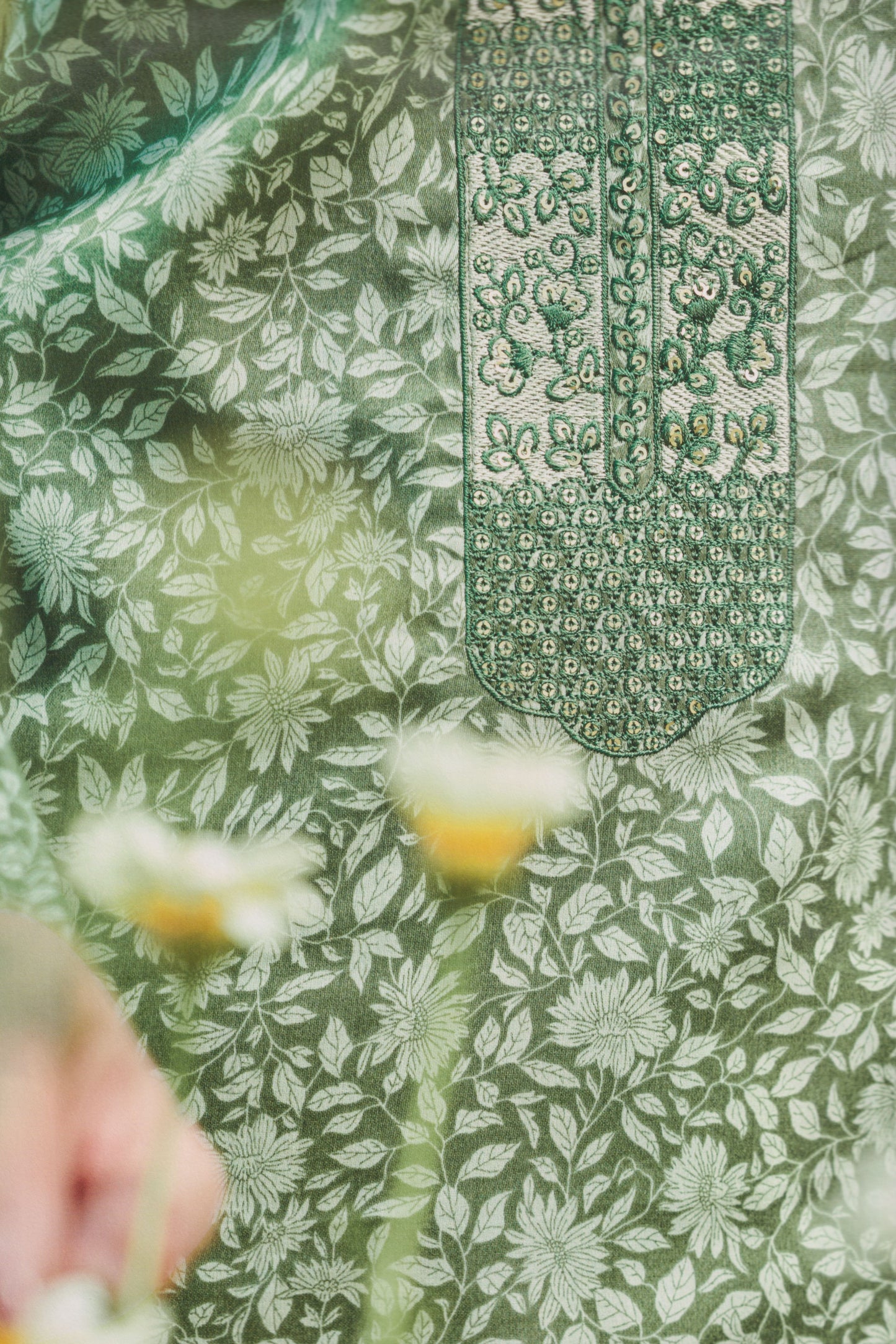 LAREN | 1403