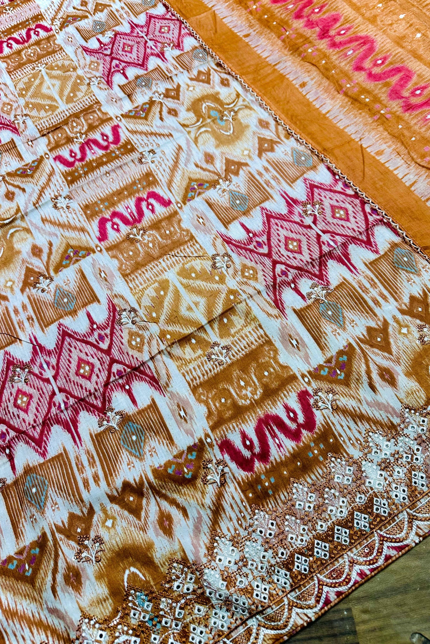 ZICK ZACK CAMBRIC COTTON EMBROIDERED COLLECTION