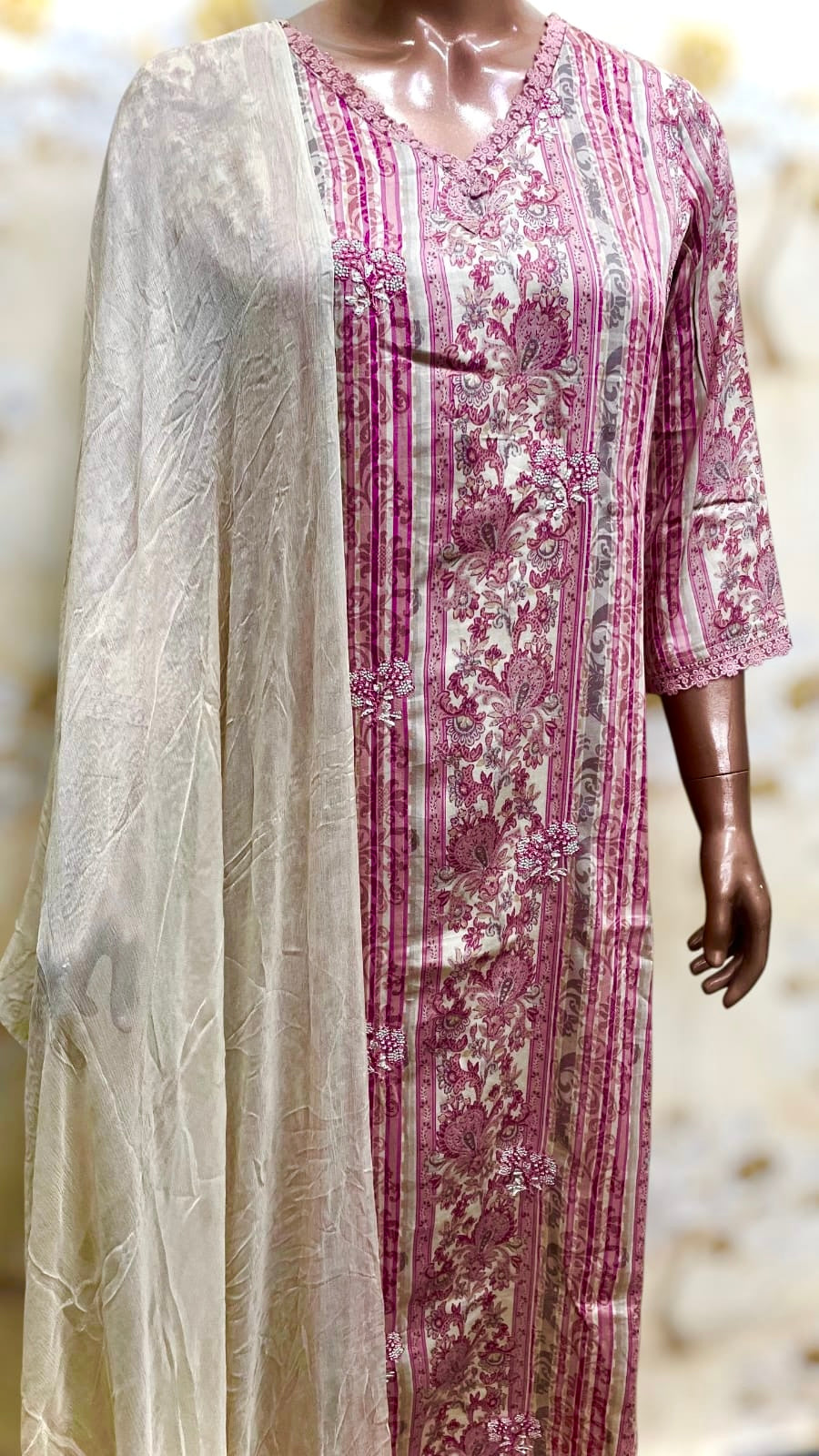 FLORAL EMB COTTON STITCHED COLLECTION