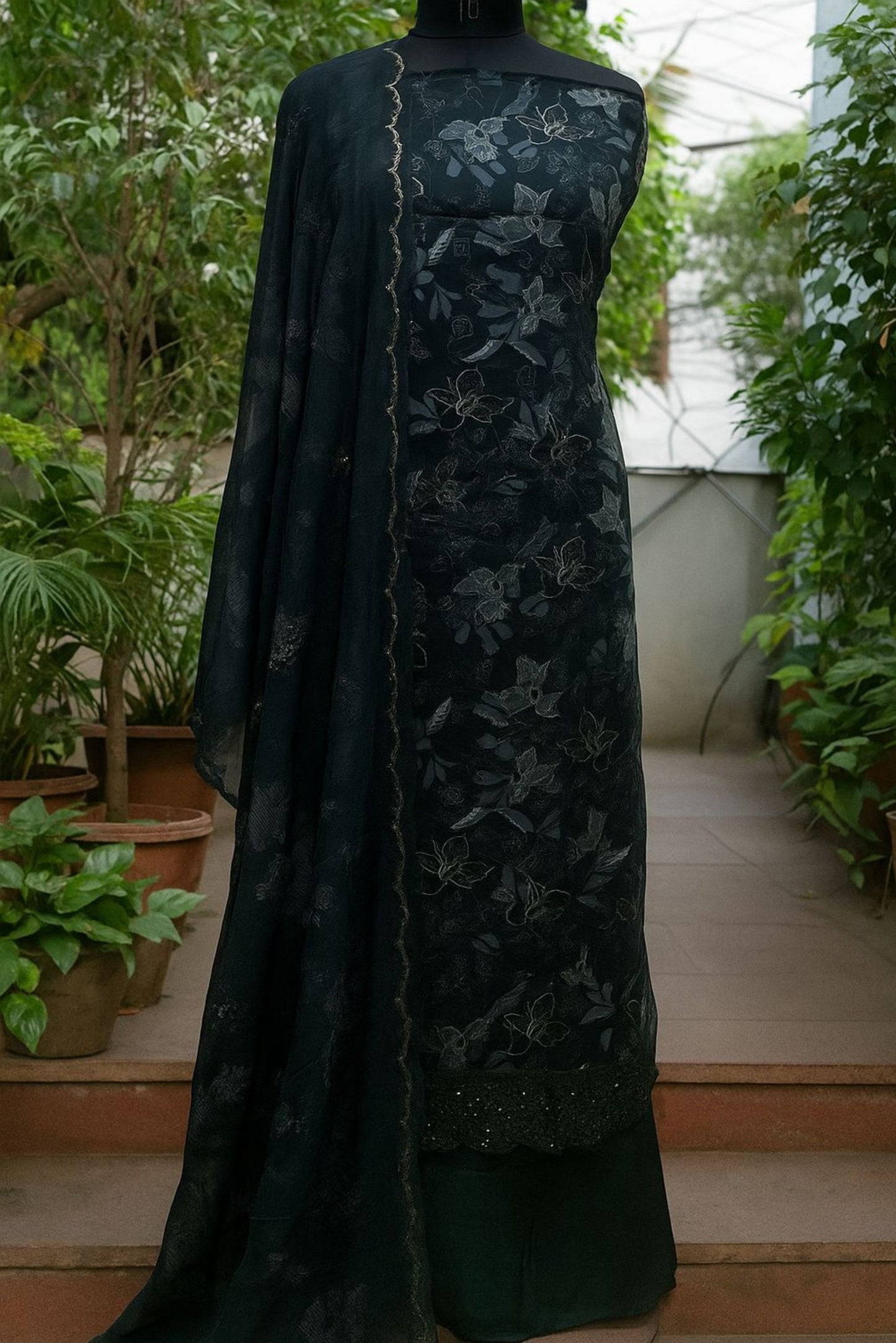 Monochrome Grace: Organza Edition