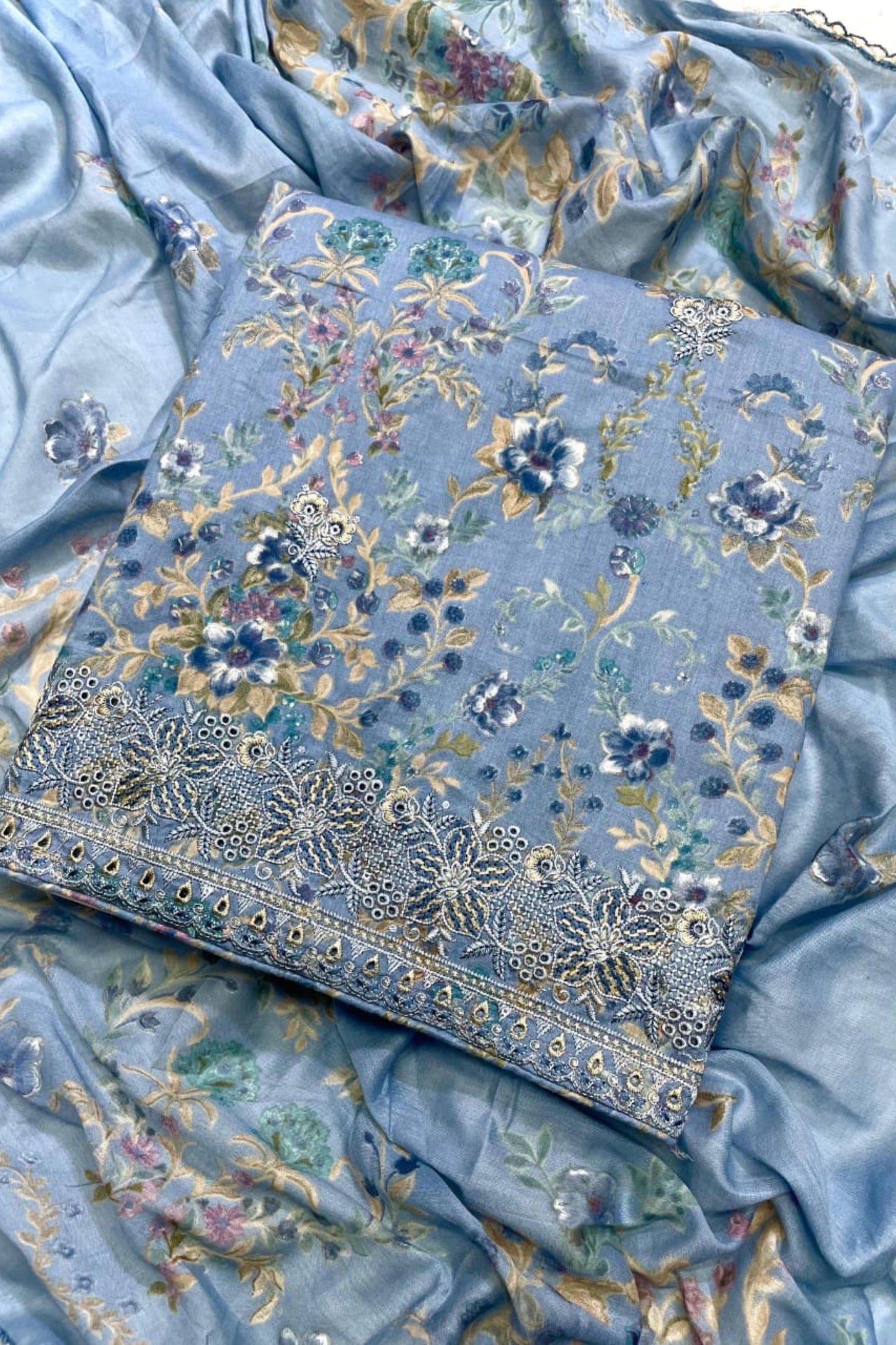 EXCLUSIVE EMBROIDERED LUXURIOUS SOFT COTTON PERFECTION