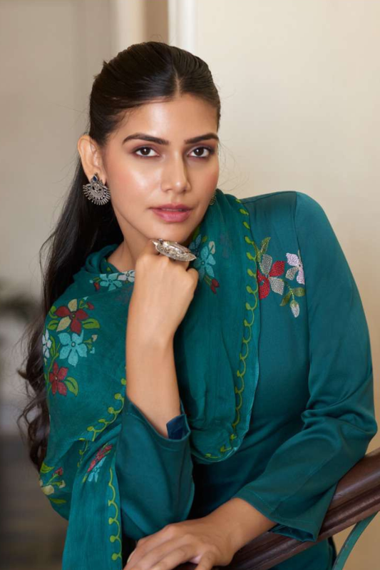 Embroidered Pashmina Edition