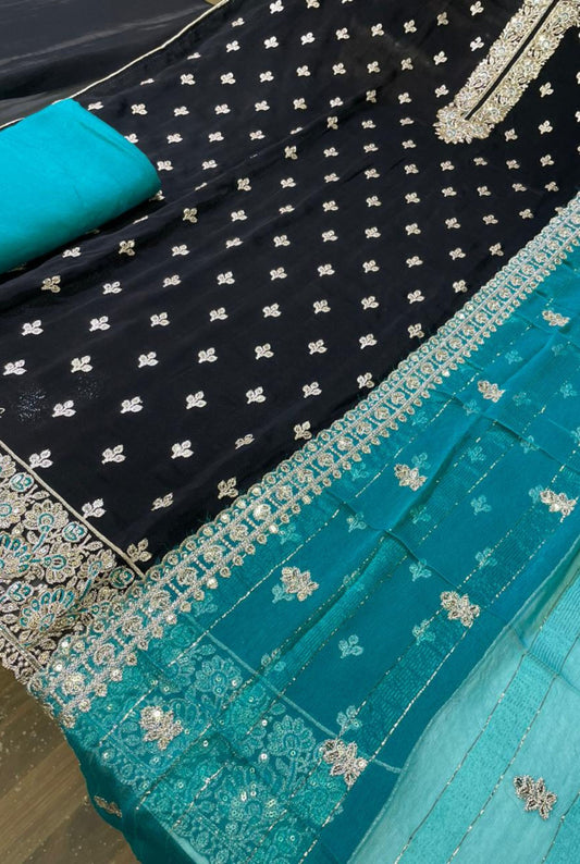 Luxury Traditional Embroidery Suit || 2204