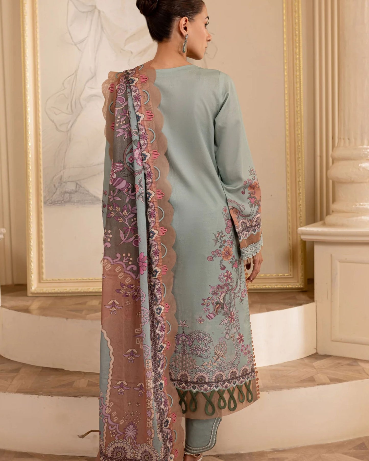 Embroidered Urbane Lawn Collection - 20540