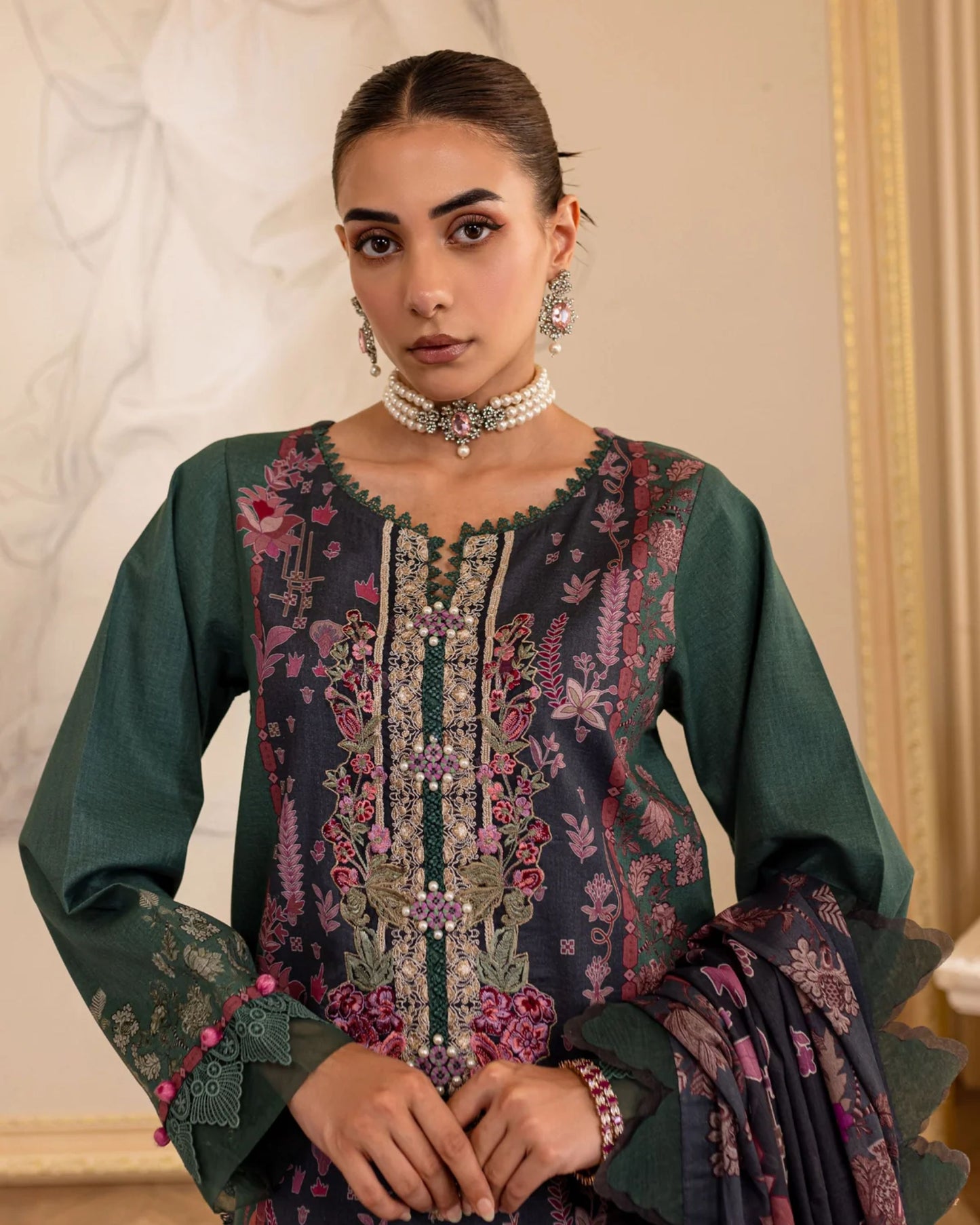 Embroidered Urbane Lawn Collection - 20568