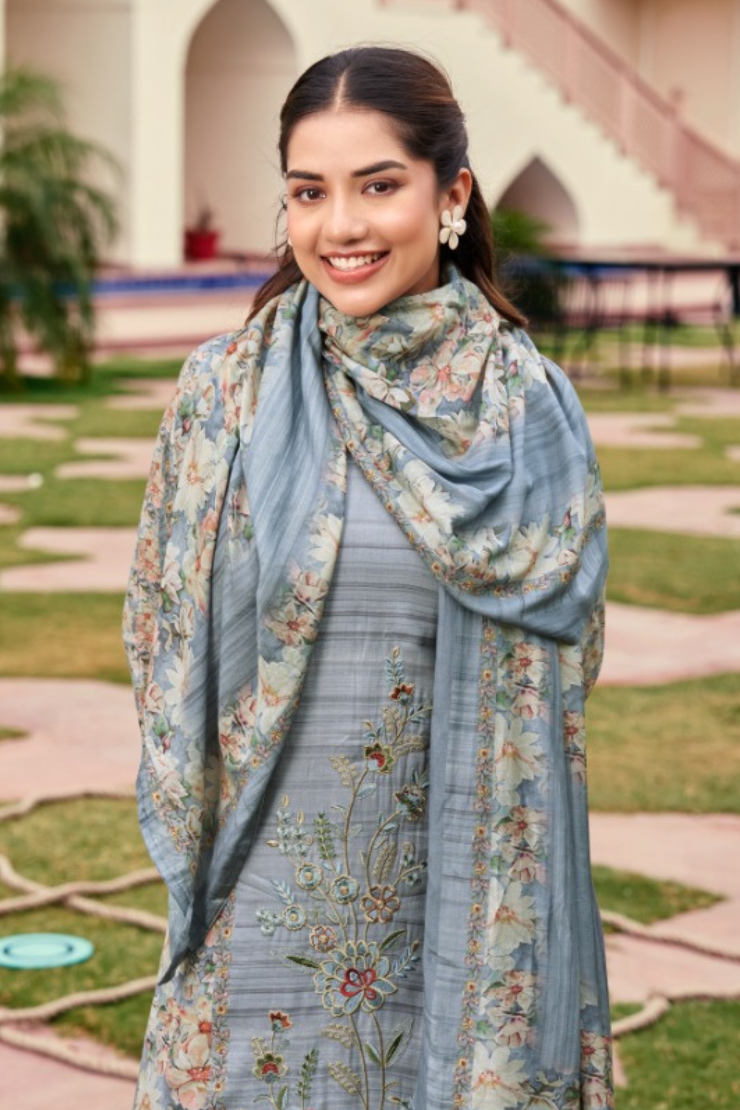 Floral Embroidery Pashmina Edition