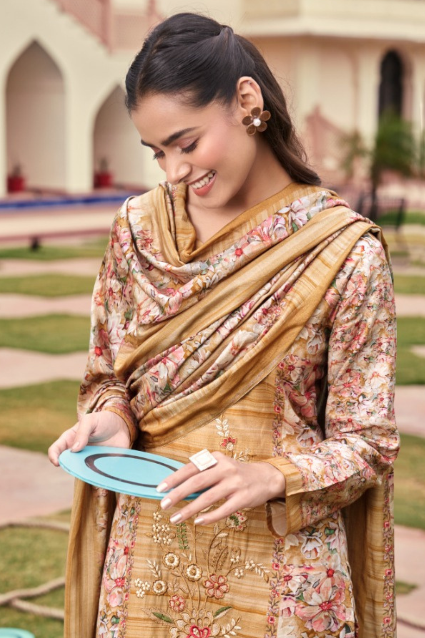 Floral Embroidery Pashmina Edition