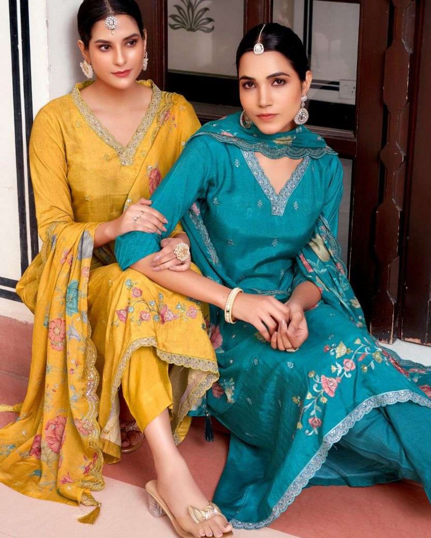Aariz Designer Collection - D 102