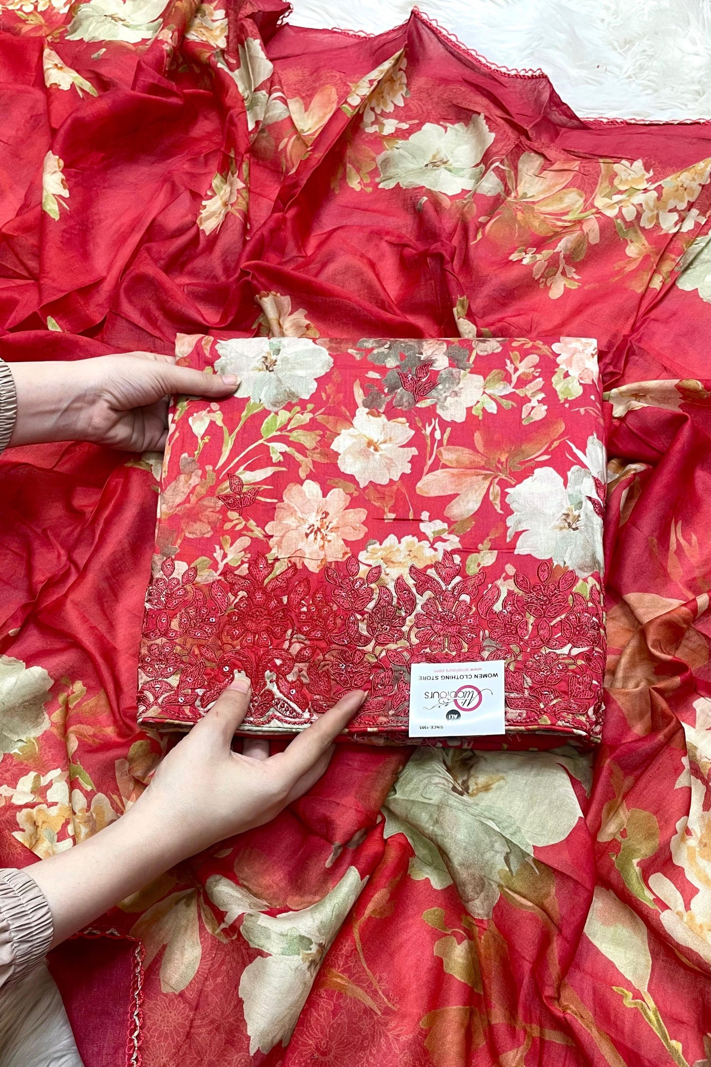 Red Floral Charm - Cotton Collection