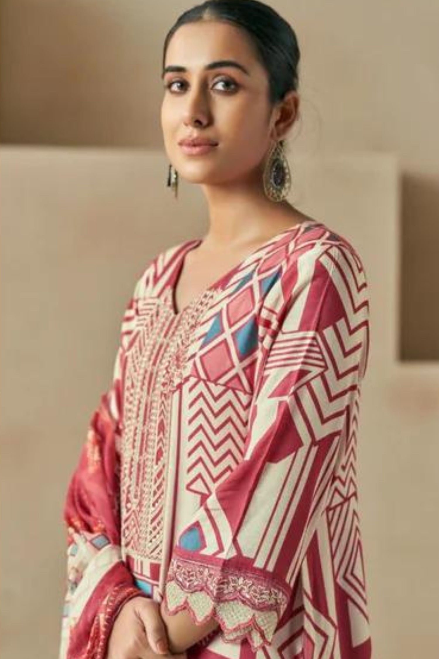 Ayra Fashion Trends '24