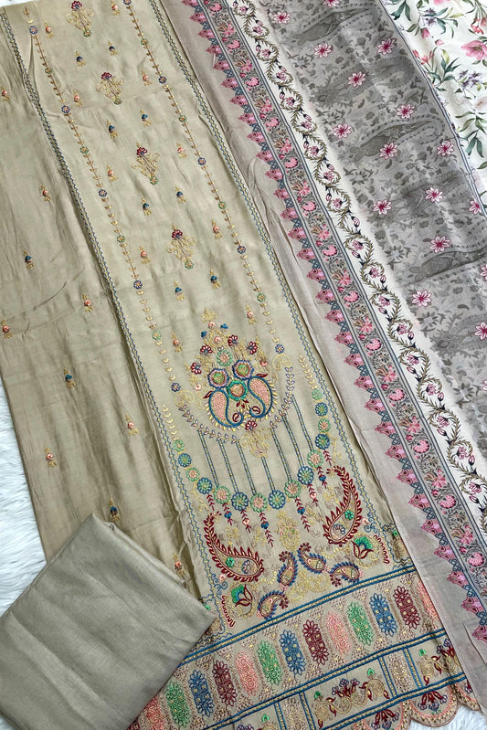 THREAD AARI EMBROIDERED PERFECTION | 2200