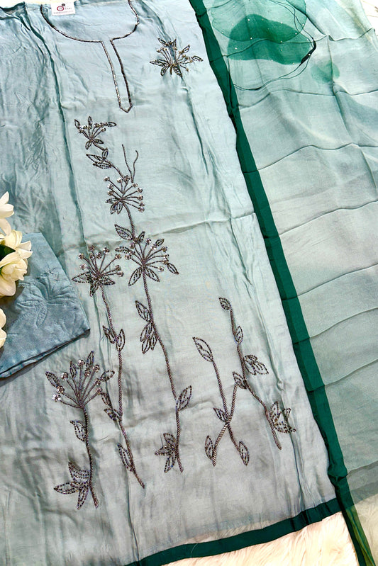 EMBROIDERED ELEGANCE COLLECTION | 889