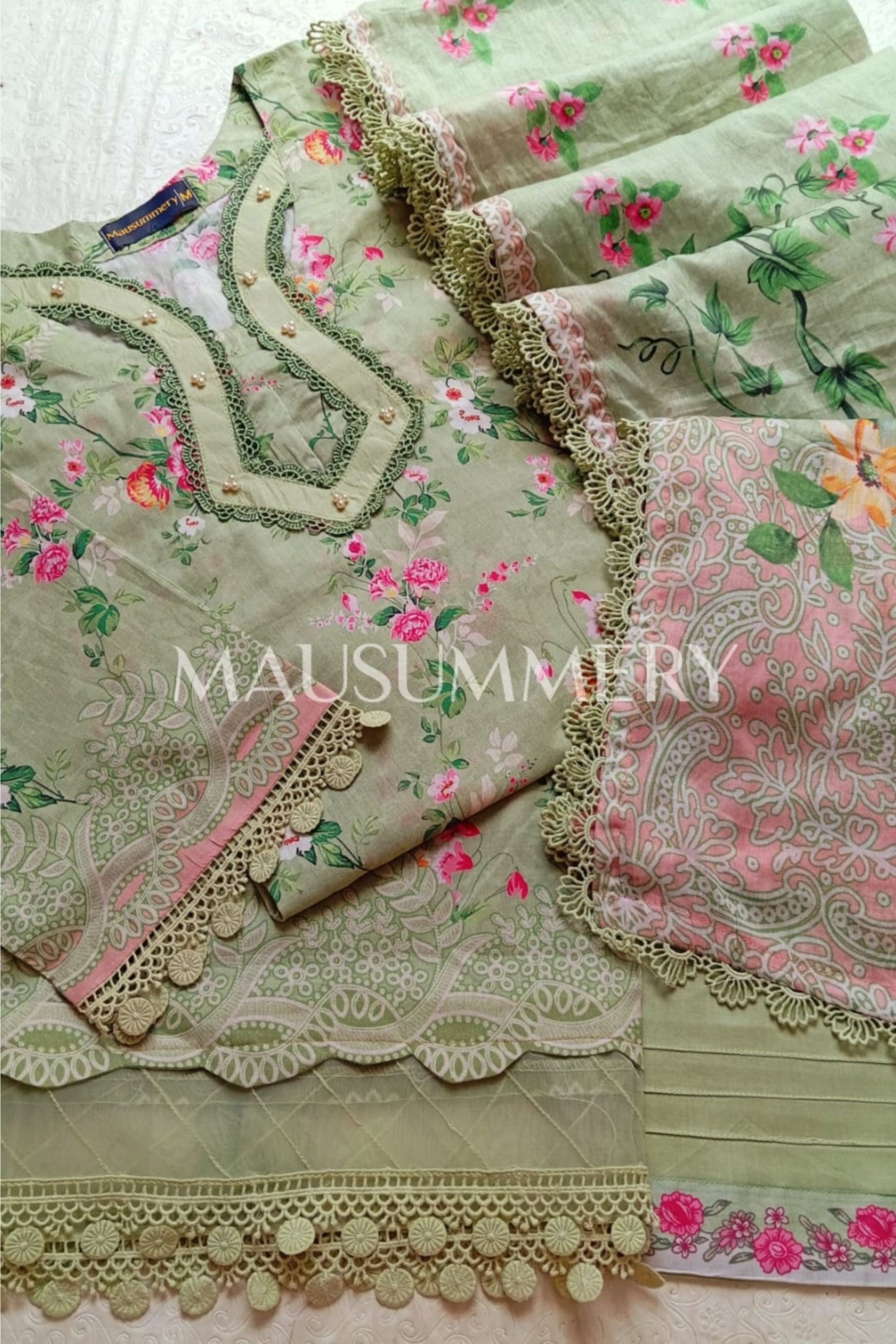 LUXURY 3 PIECE STITCHED LAWN DIGITAL PERFECTION