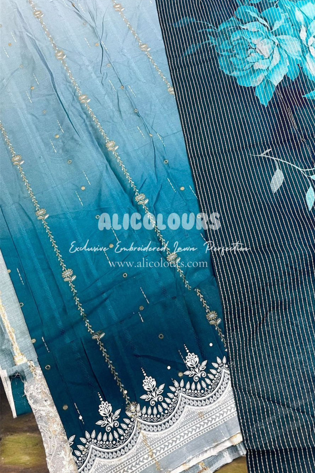 EXCLUSIVE EMBROIDERED LUXURIOUS SOFT LAWN PERFECTION | A-1100