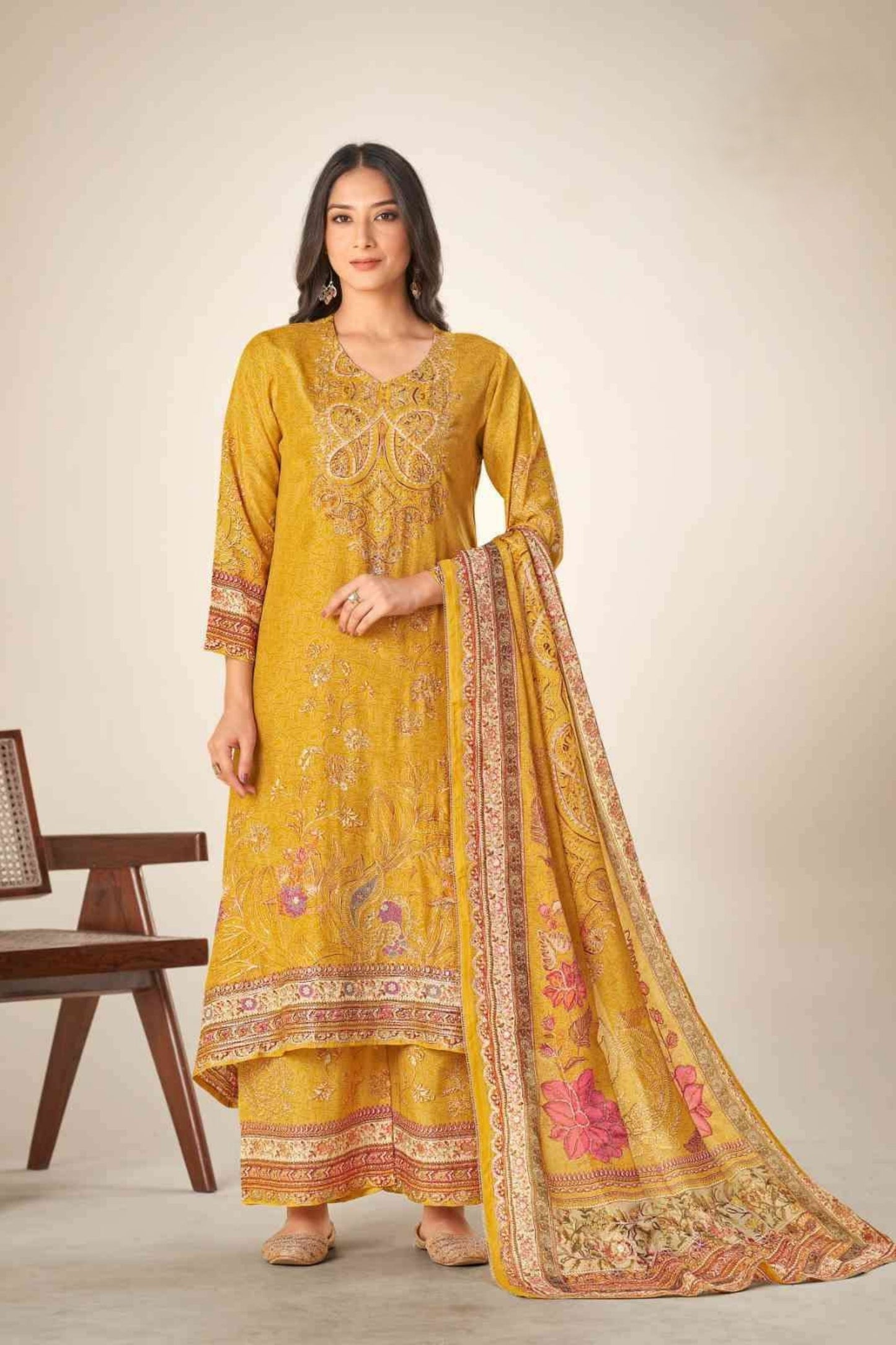 SAACHI | 10 | 1001
