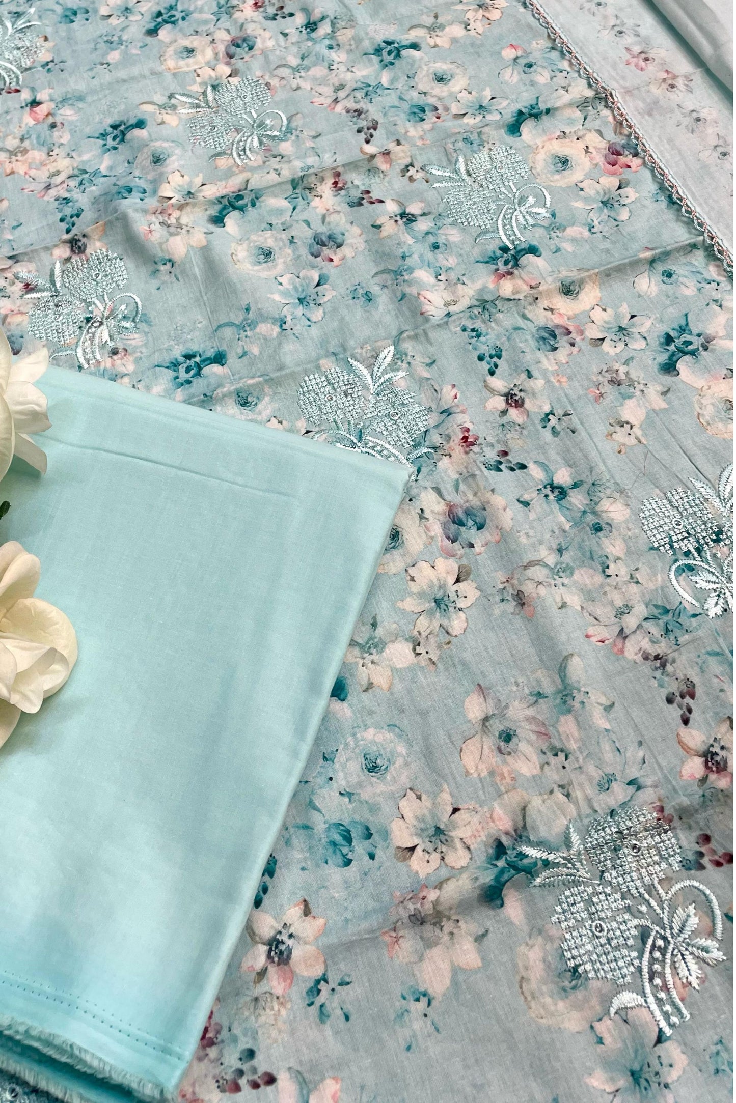 PURE COTTON EMBROIDERED PERFECTION