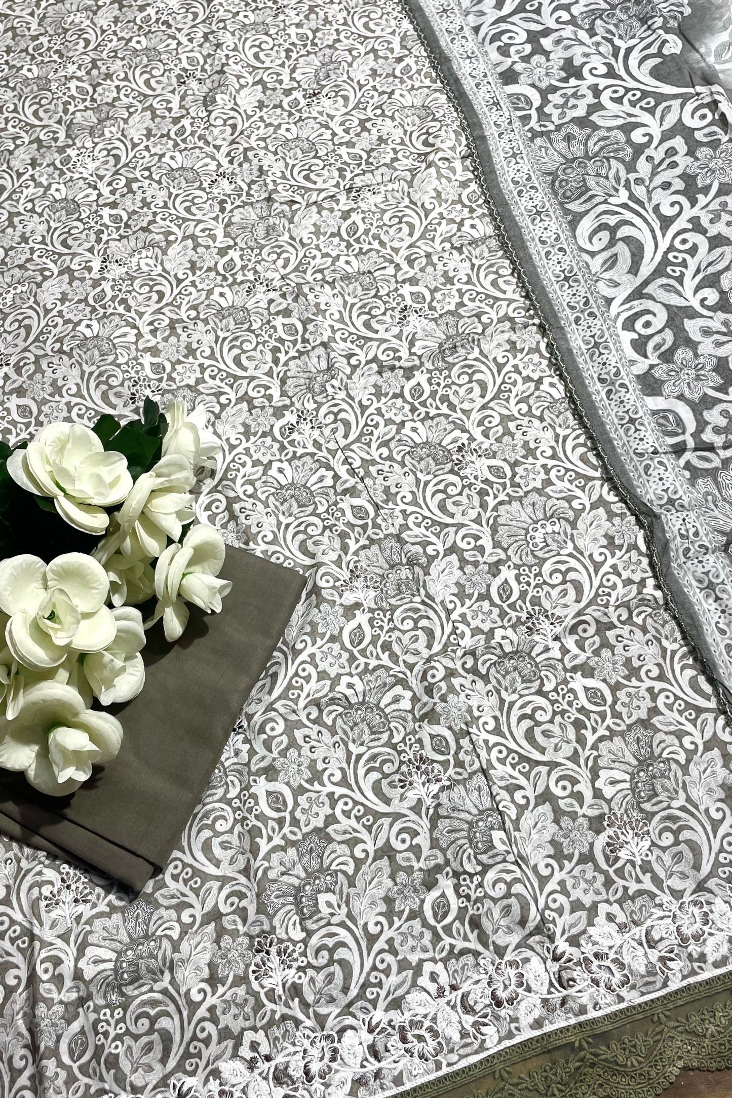 COTTON EMBROIDERED COLLECTION