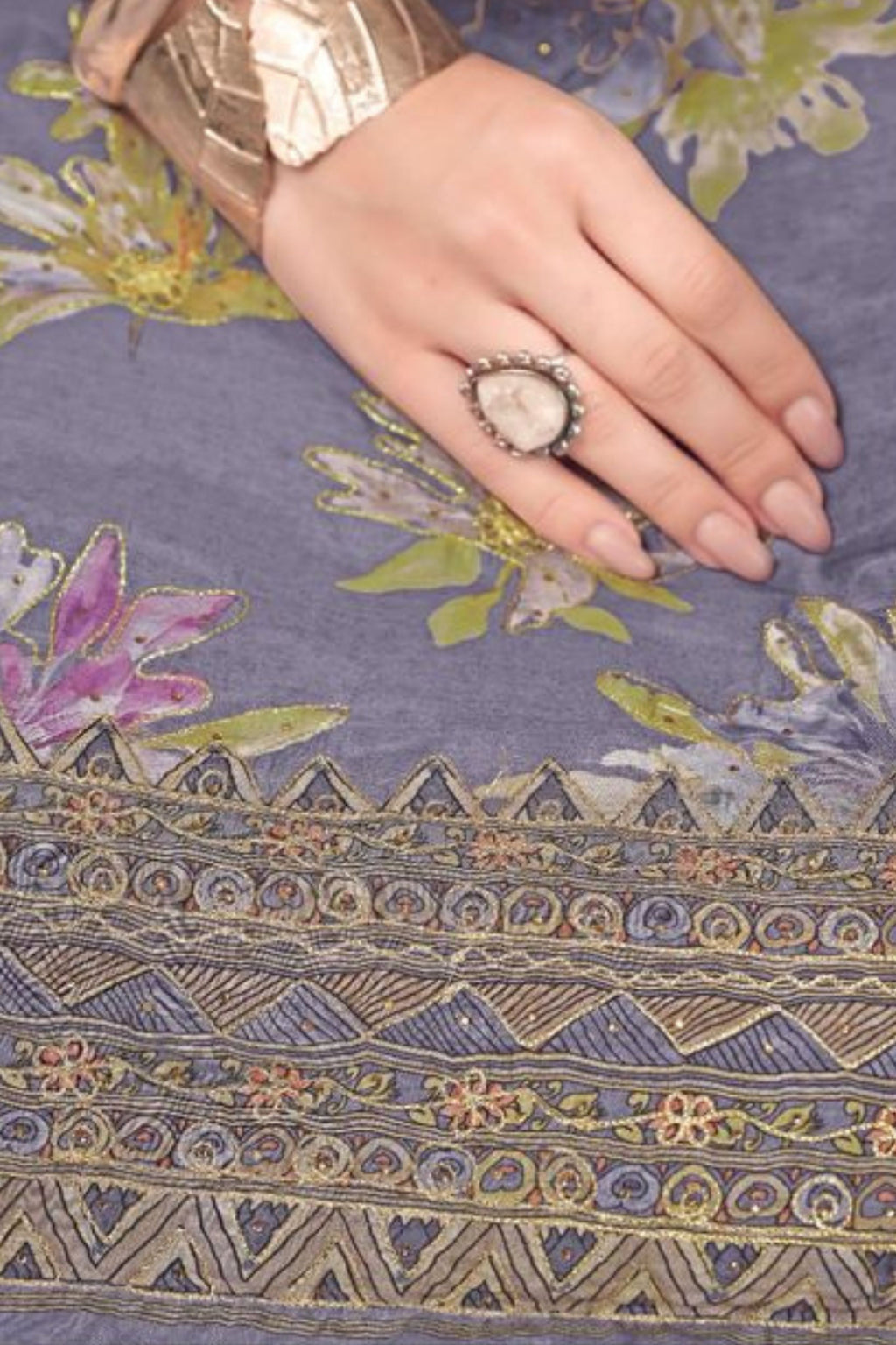 PURE MUSLIN ZARI EMBROIDERY PERFECTION | 55486-C