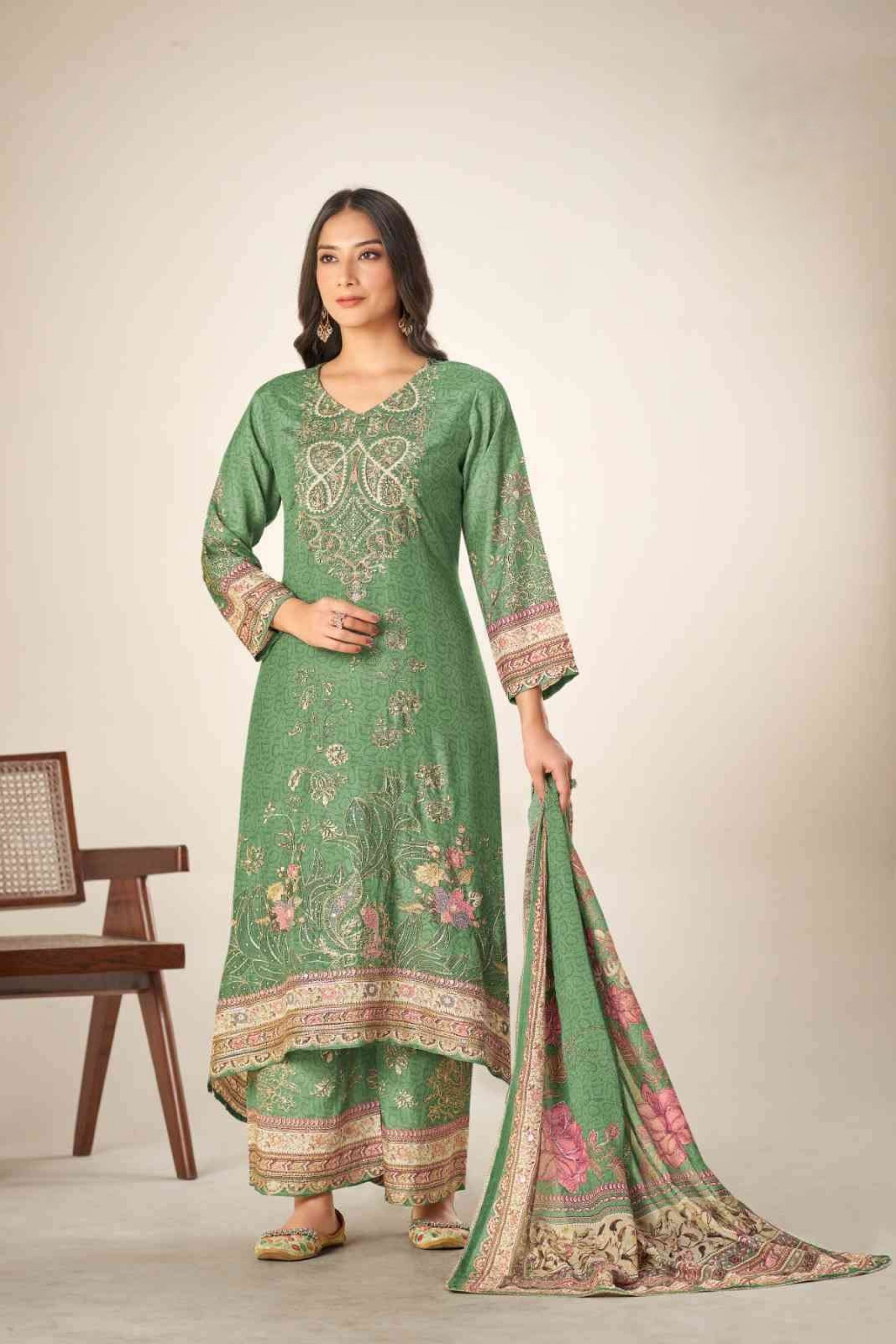 SAACHI | 10 | 1002