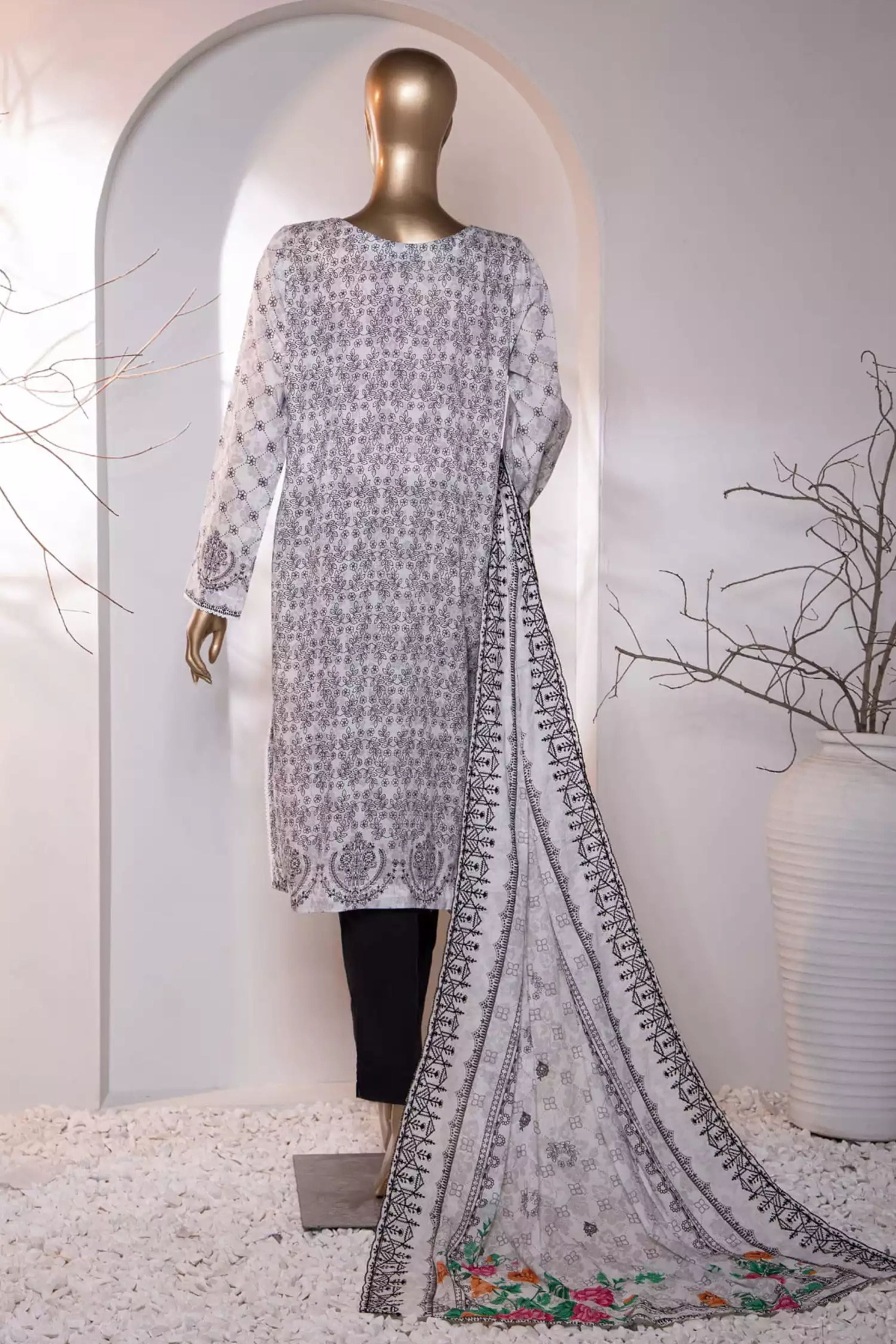 PREMIUM EMBROIDERED COTTON LAWN SHIRT-WITH CUTWORK LAWN DUPATTA