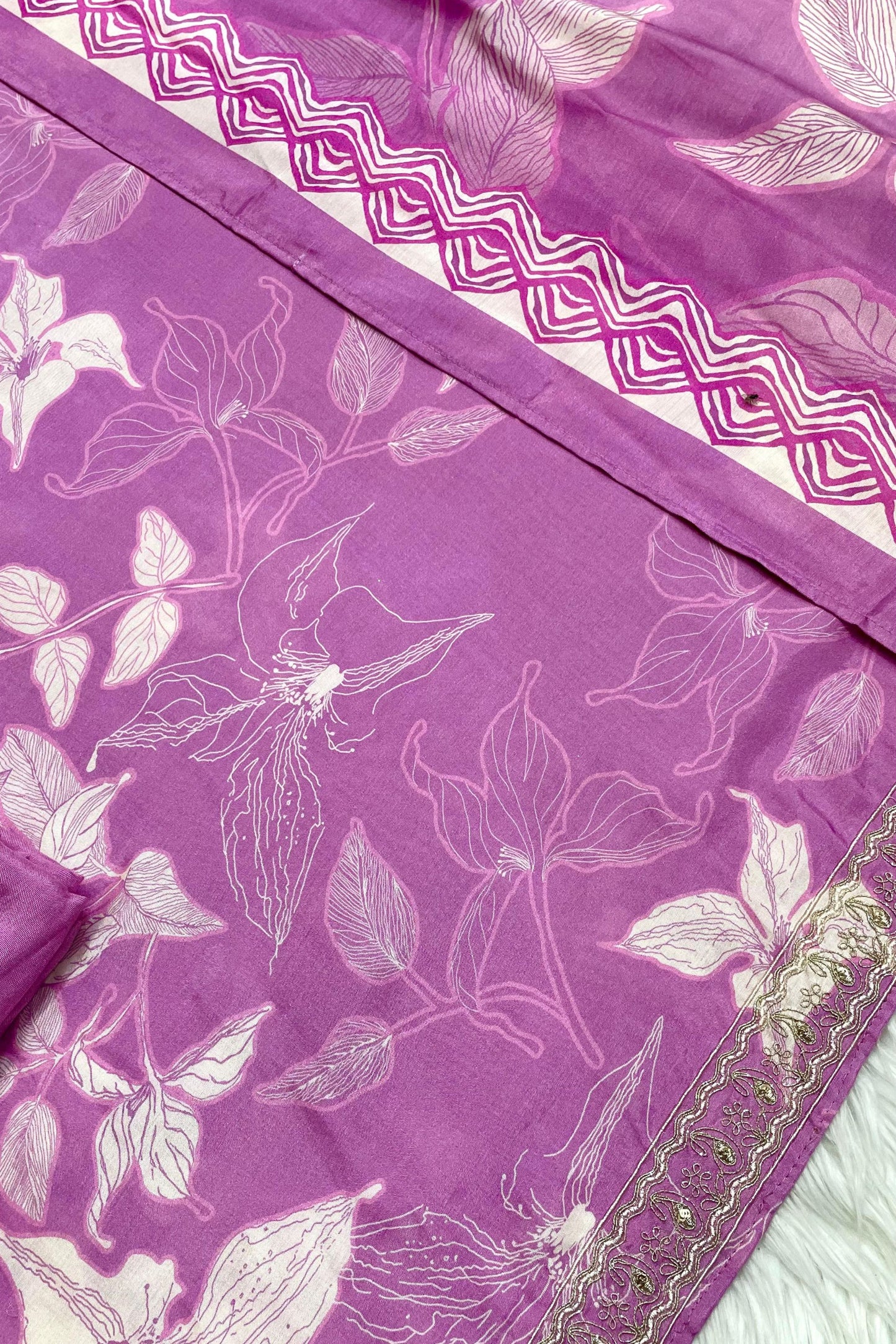 PURE MUSLIN AARI EMBROIDERED COLLECTION | 001