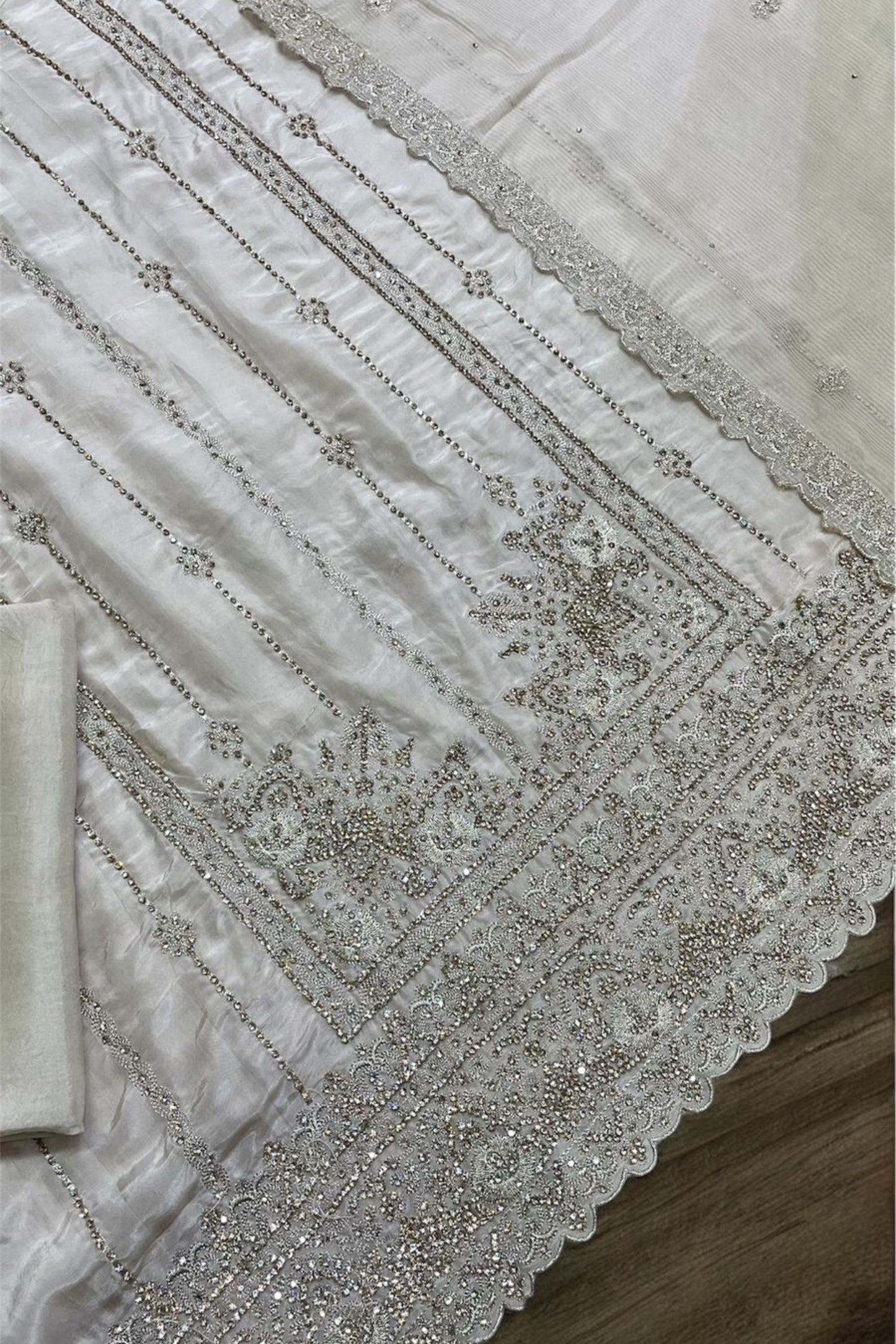 CLASSIC CRUSH ORGANZA COLLECTION