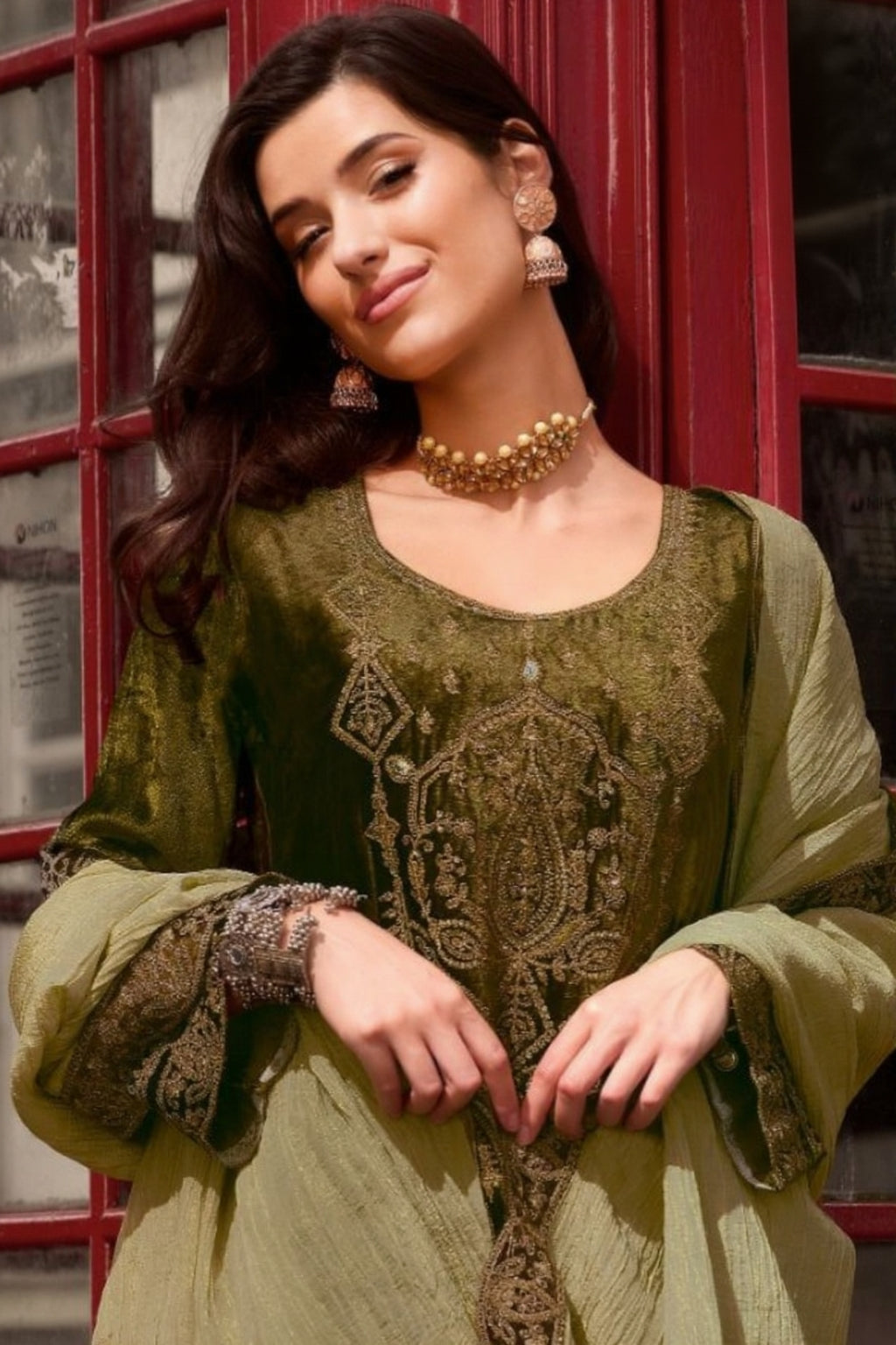 Classic Velvet Collection