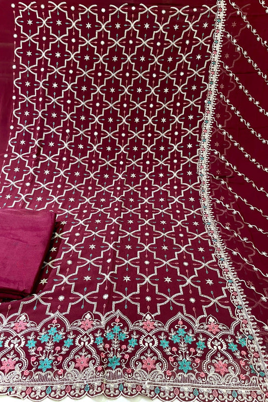 Royal Embroidered Elegance Set