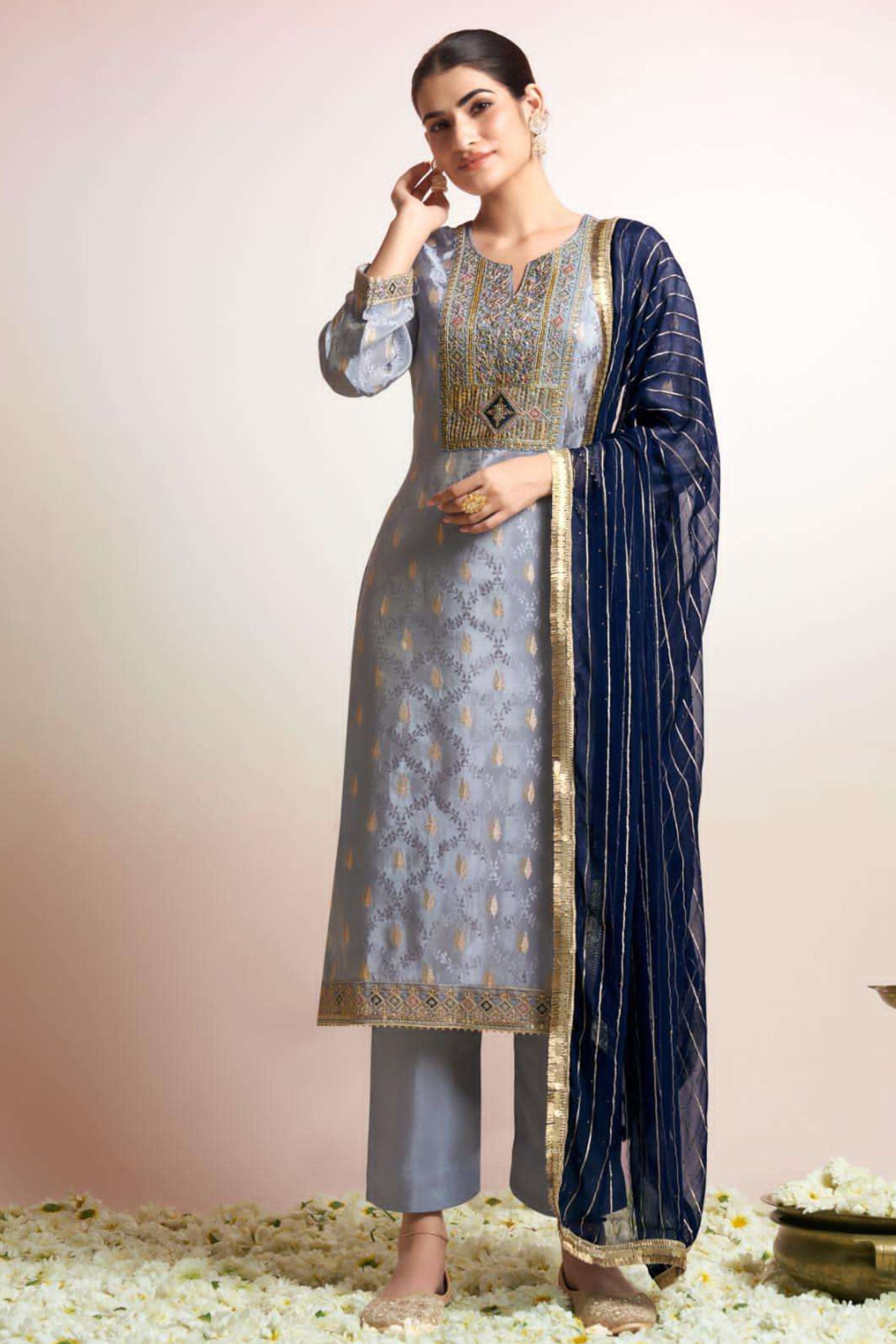 EXCLUSIVE KANCHIVARAM SILK COLLECTION | 2139-C