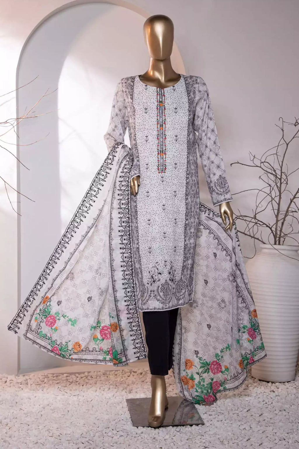 PREMIUM EMBROIDERED COTTON LAWN SHIRT-WITH CUTWORK LAWN DUPATTA