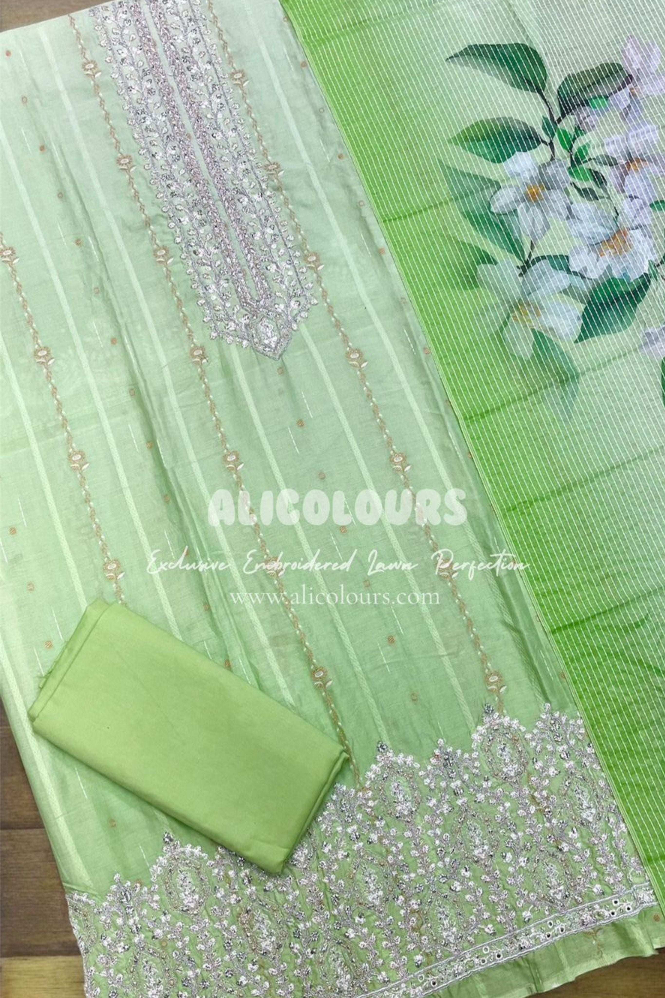 EXCLUSIVE EMBROIDERED LUXURIOUS SOFT LAWN PERFECTION | C-1100