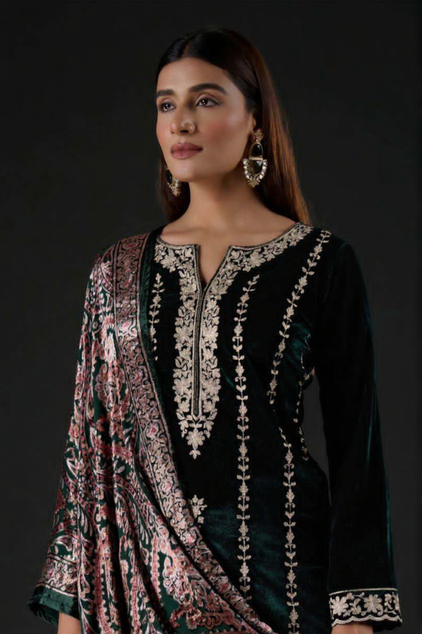 𝗖𝗹𝗮𝘀𝘀𝗶𝗰 𝗩𝗲𝗹𝘃𝗲𝘁 𝗟𝘂𝘅𝘂𝗿𝘆 𝗦𝗲𝘁 | 𝗔-𝟭𝟭𝟵𝟴