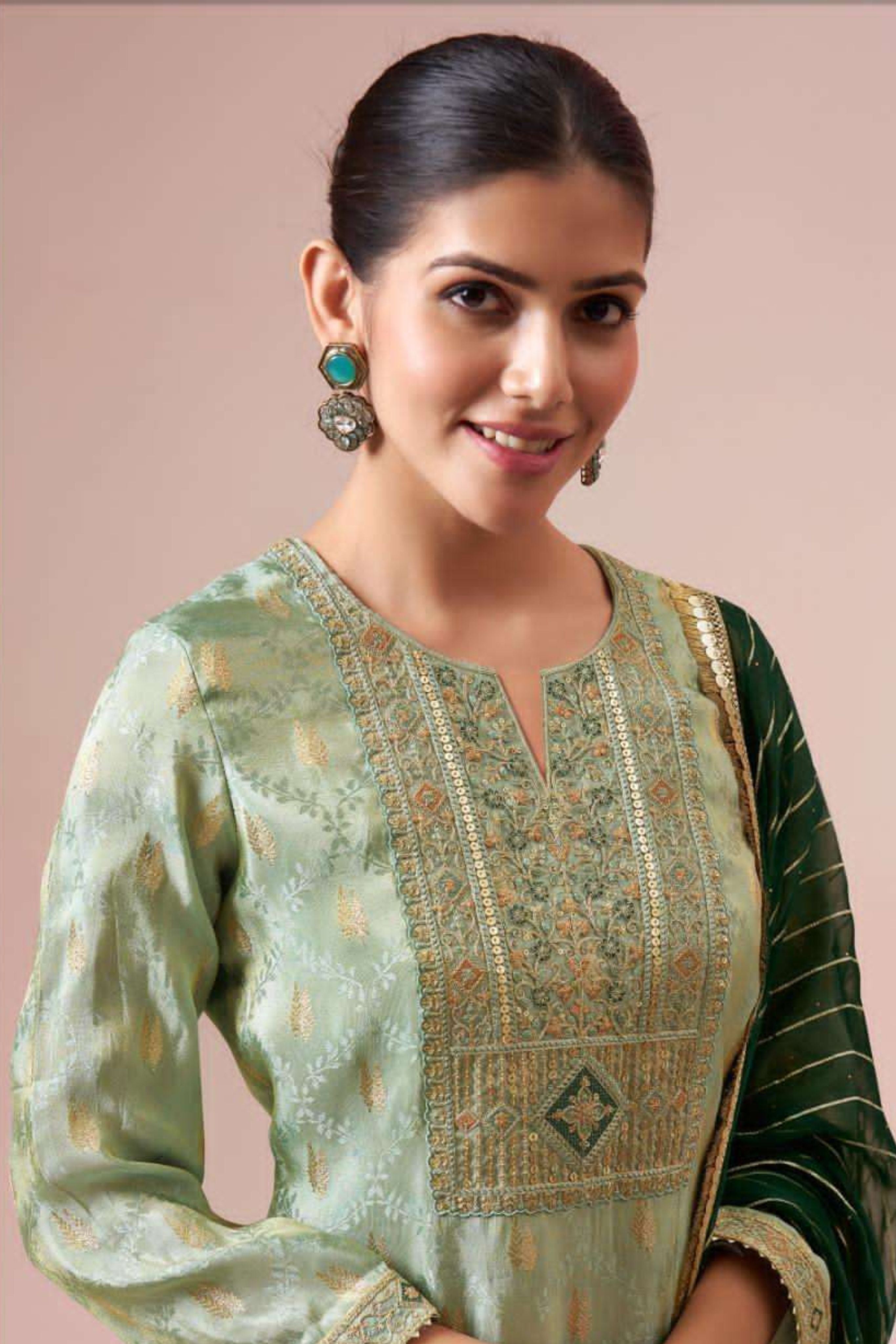 EXCLUSIVE KANCHIVARAM SILK COLLECTION | 2139-B
