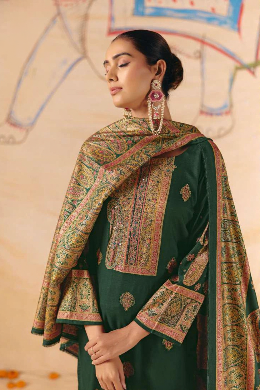 𝗔𝗱𝗲𝗲𝗻𝗮 | 𝟭𝟬𝟬𝟮